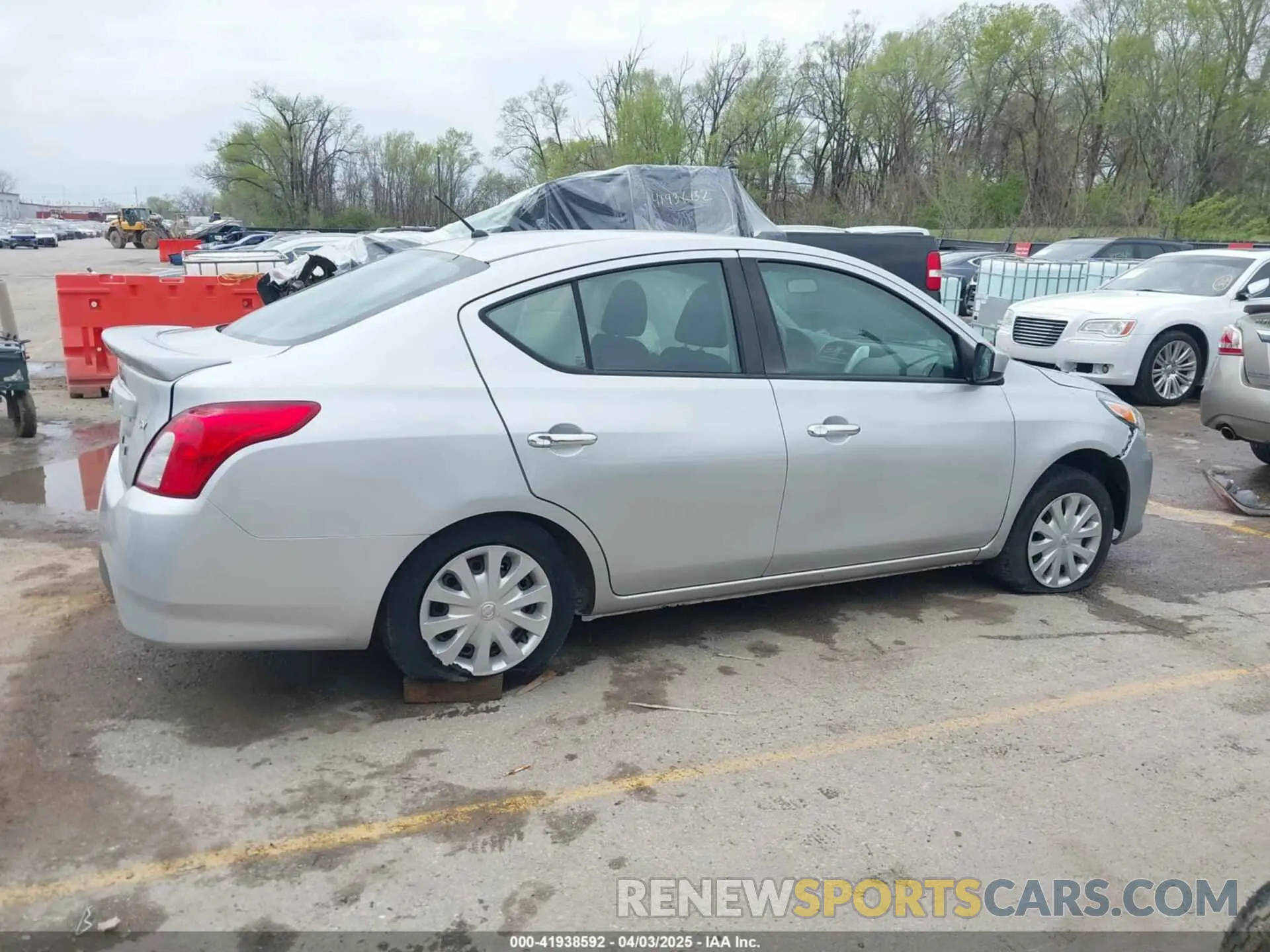 13 Photograph of a damaged car 3N1CN7AP6KL862635 NISSAN VERSA 2019
