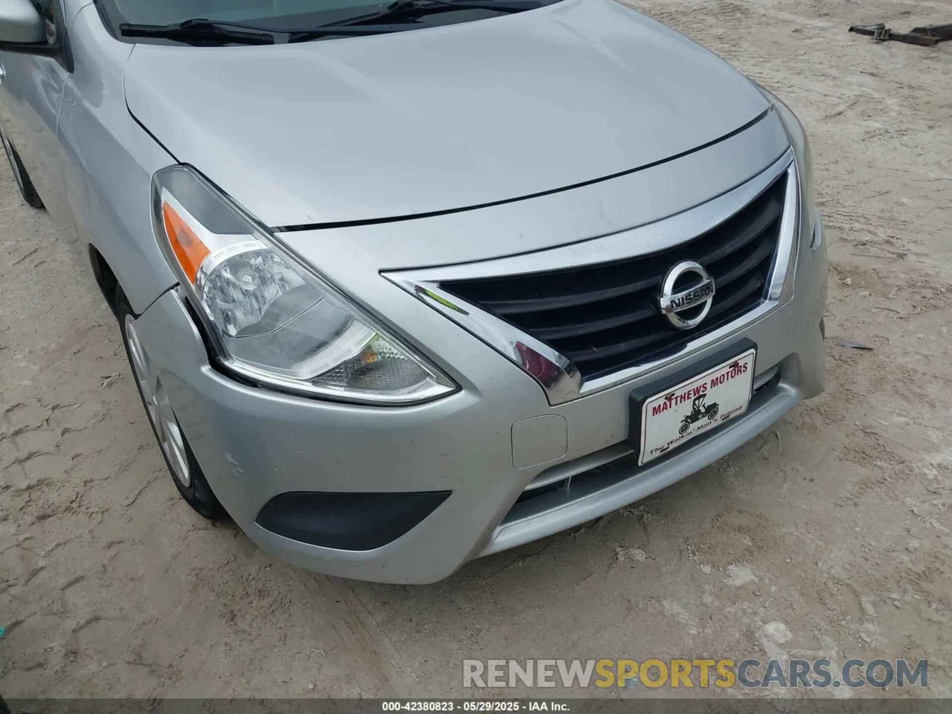 6 Photograph of a damaged car 3N1CN7AP6KL865163 NISSAN VERSA 2019