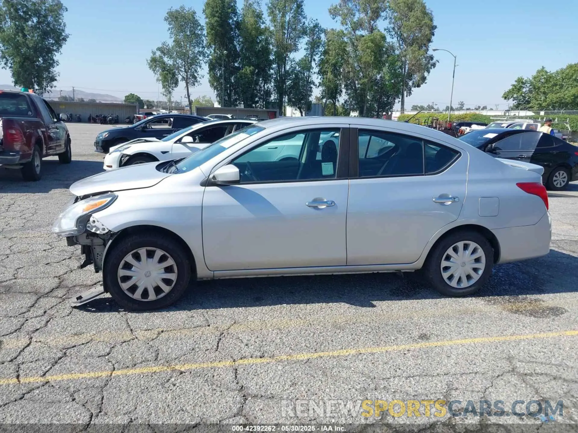 15 Photograph of a damaged car 3N1CN7AP6KL874283 NISSAN VERSA 2019