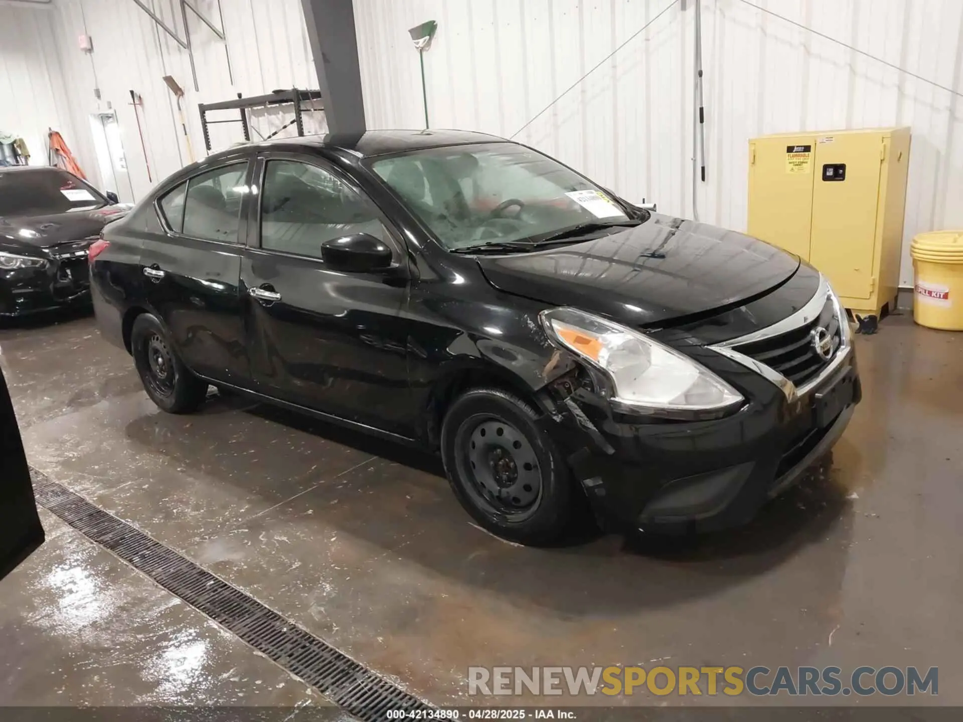 1 Photograph of a damaged car 3N1CN7AP6KL879791 NISSAN VERSA 2019