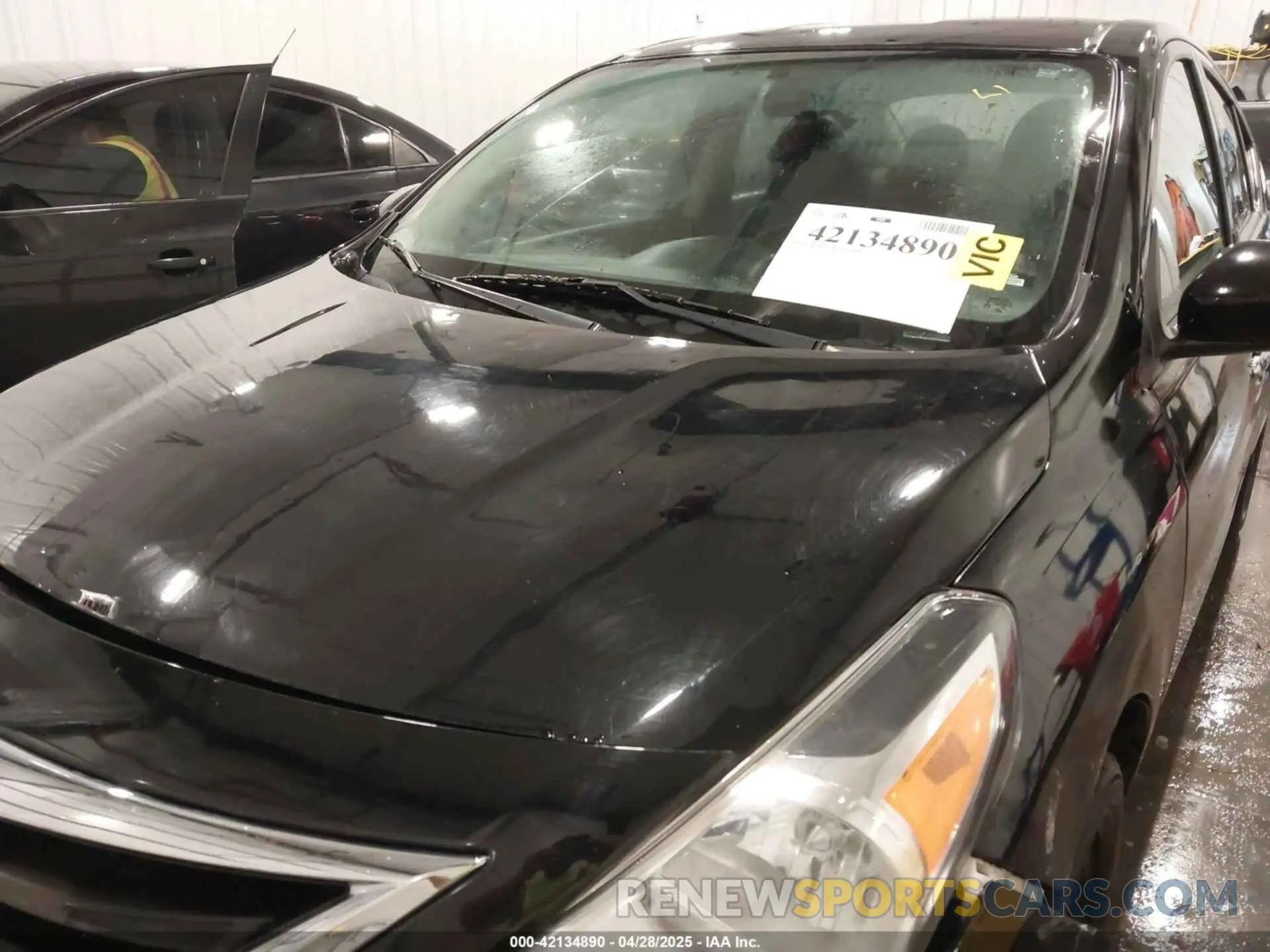 12 Photograph of a damaged car 3N1CN7AP6KL879791 NISSAN VERSA 2019