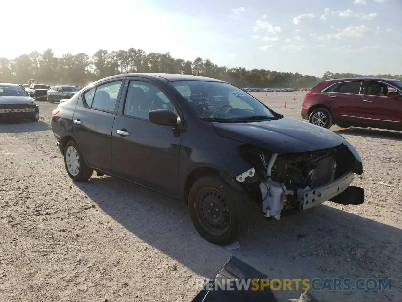 4 Photograph of a damaged car 3N1CN7AP6KL881136 NISSAN VERSA 2019