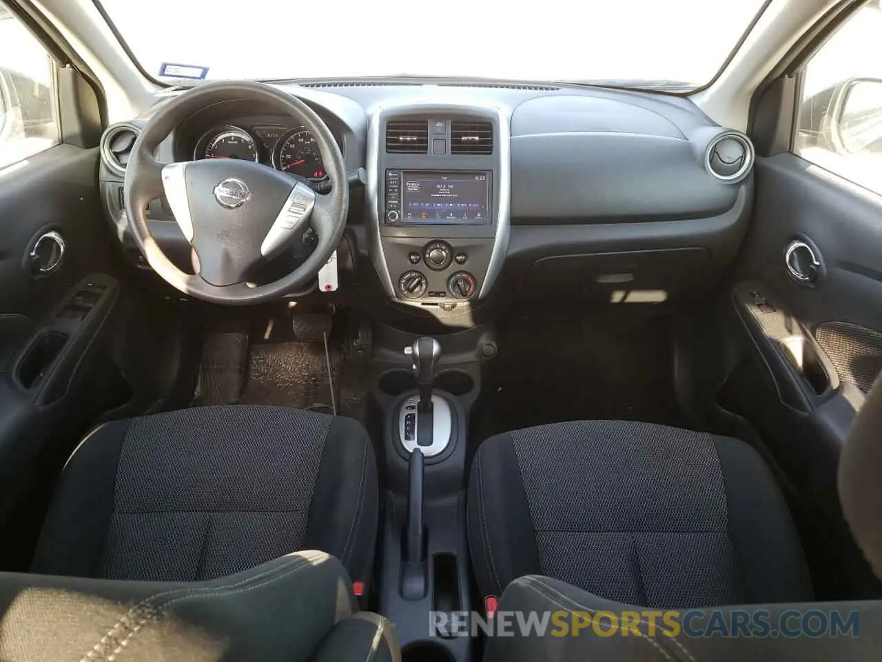 8 Photograph of a damaged car 3N1CN7AP6KL881136 NISSAN VERSA 2019