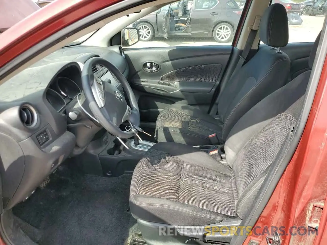 7 Photograph of a damaged car 3N1CN7AP7KL801794 NISSAN VERSA 2019