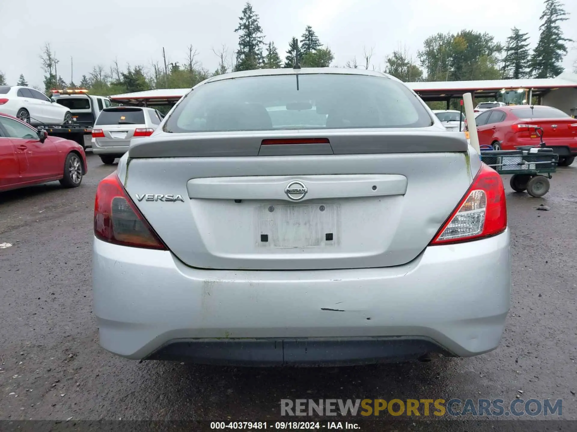 16 Photograph of a damaged car 3N1CN7AP7KL808096 NISSAN VERSA 2019