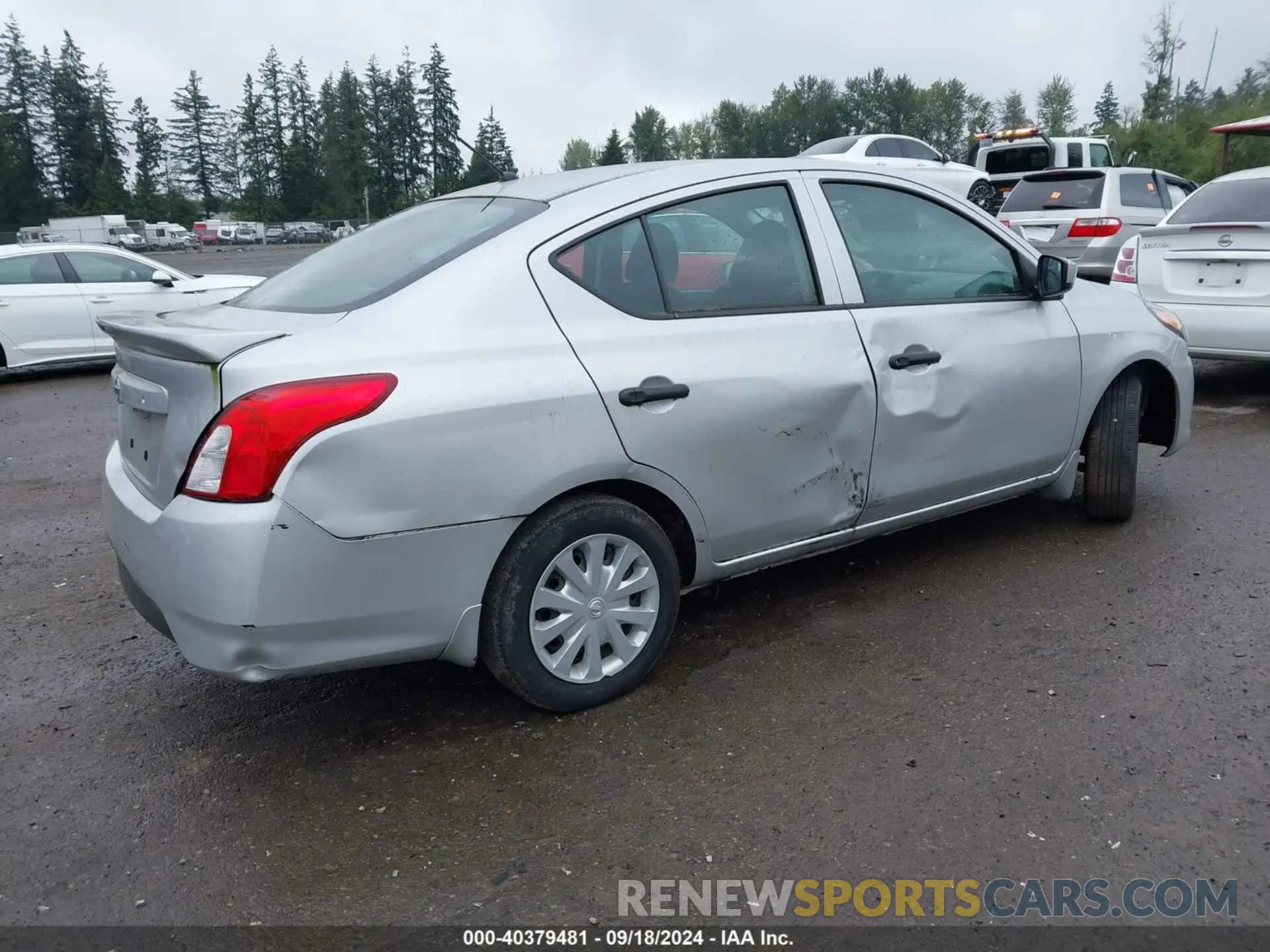 4 Photograph of a damaged car 3N1CN7AP7KL808096 NISSAN VERSA 2019