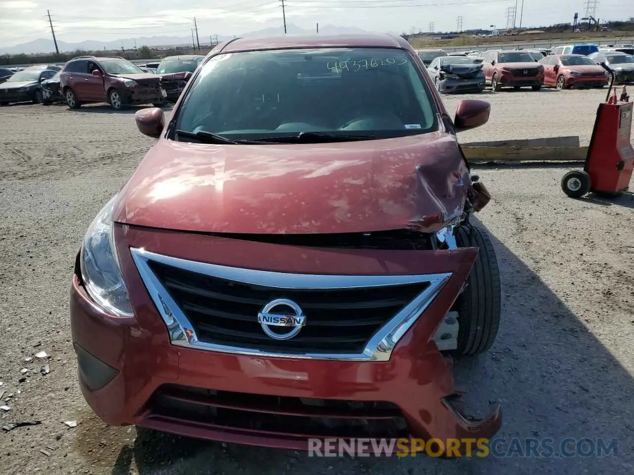 5 Photograph of a damaged car 3N1CN7AP7KL816795 NISSAN VERSA 2019