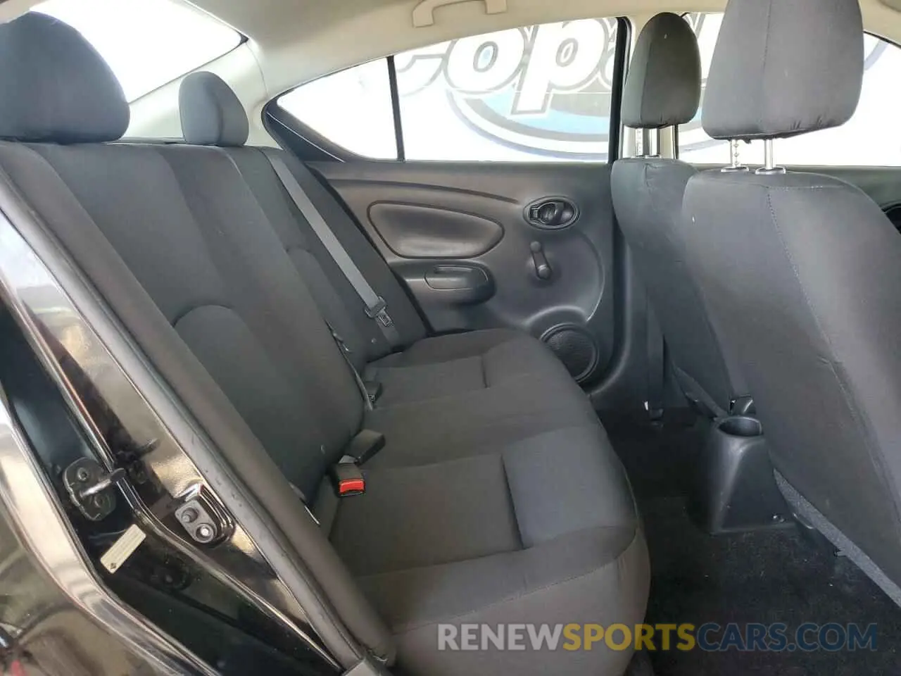 10 Photograph of a damaged car 3N1CN7AP7KL819468 NISSAN VERSA 2019