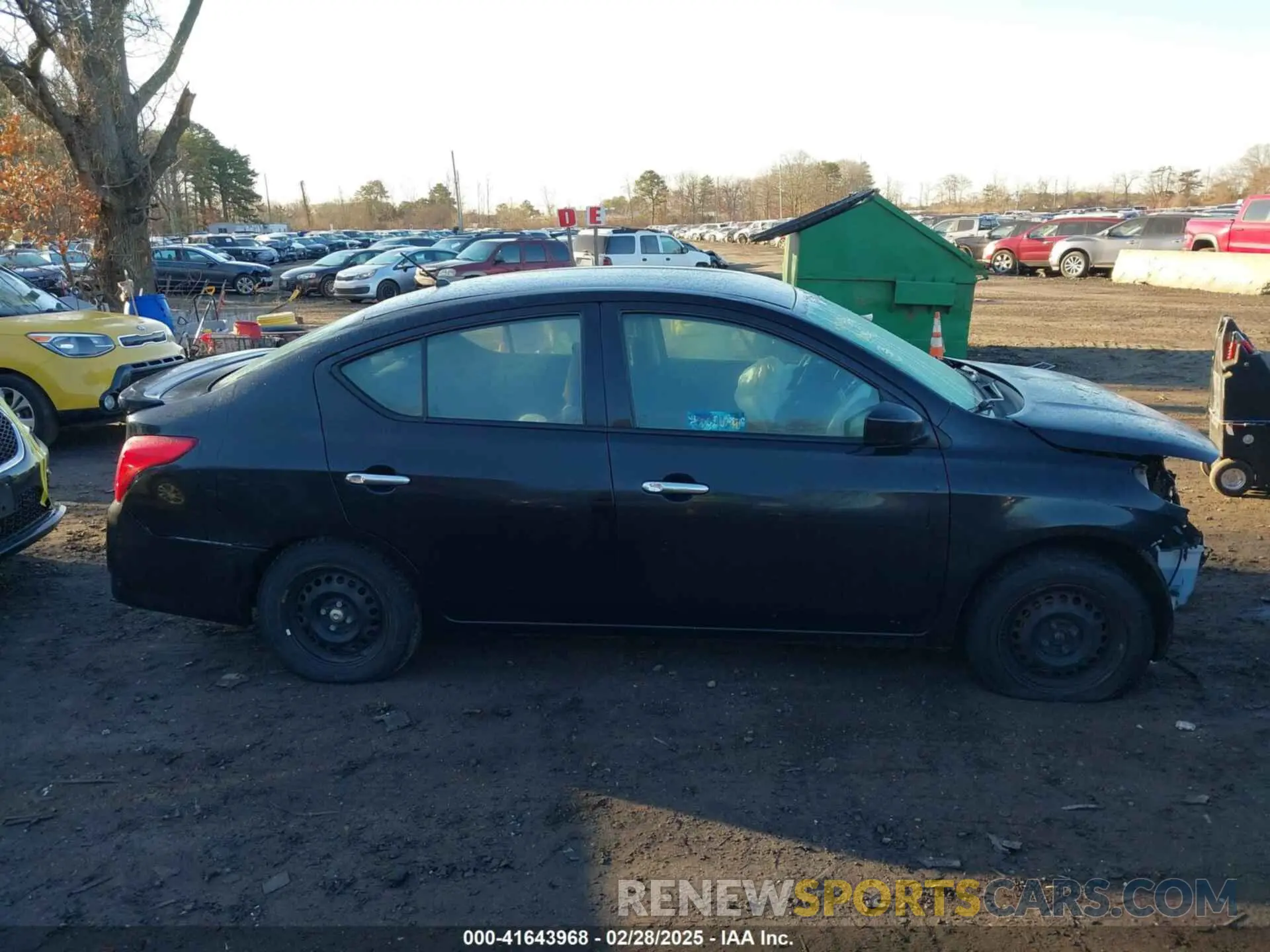 13 Photograph of a damaged car 3N1CN7AP7KL820572 NISSAN VERSA 2019