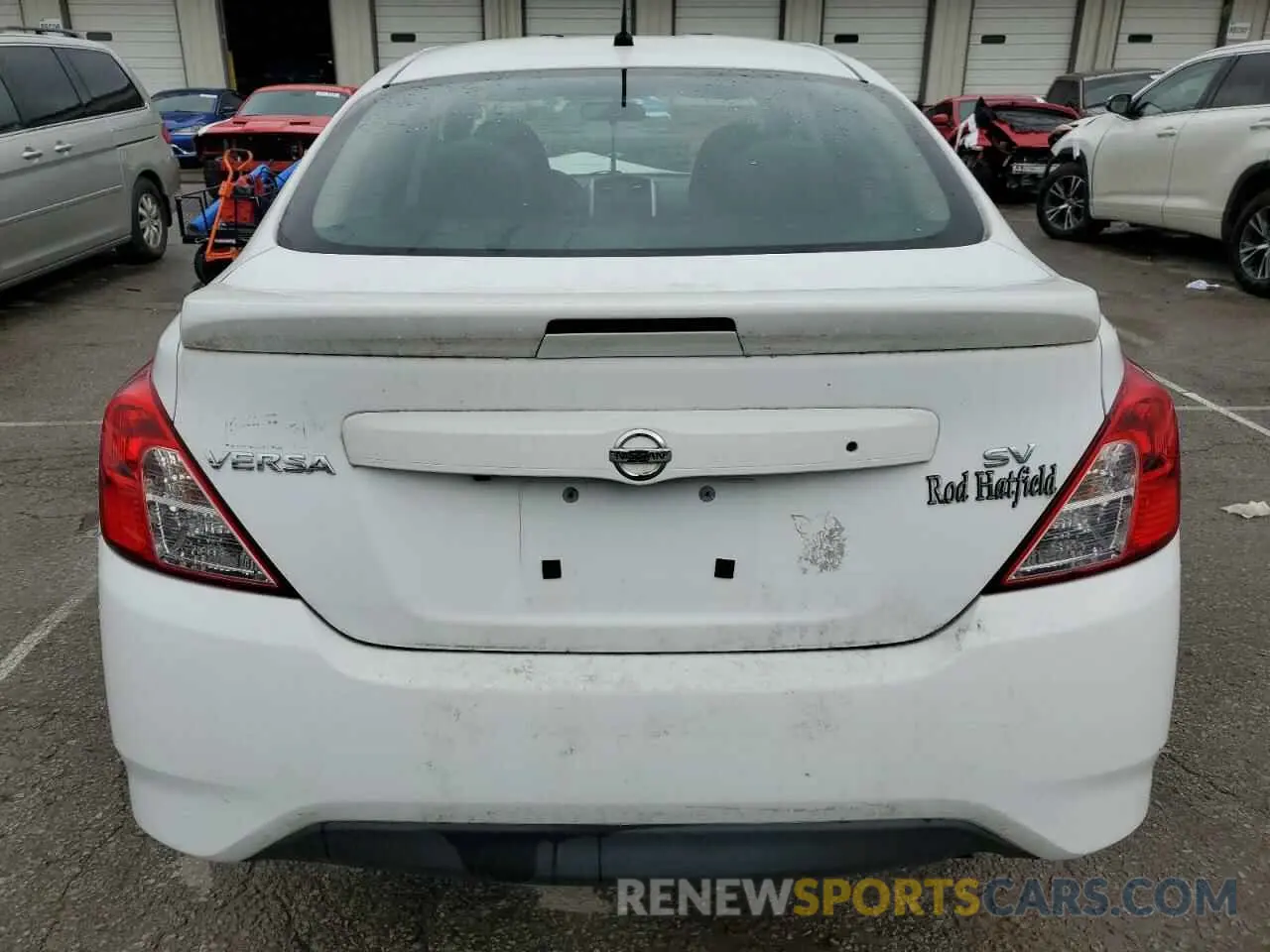 6 Photograph of a damaged car 3N1CN7AP7KL826291 NISSAN VERSA 2019