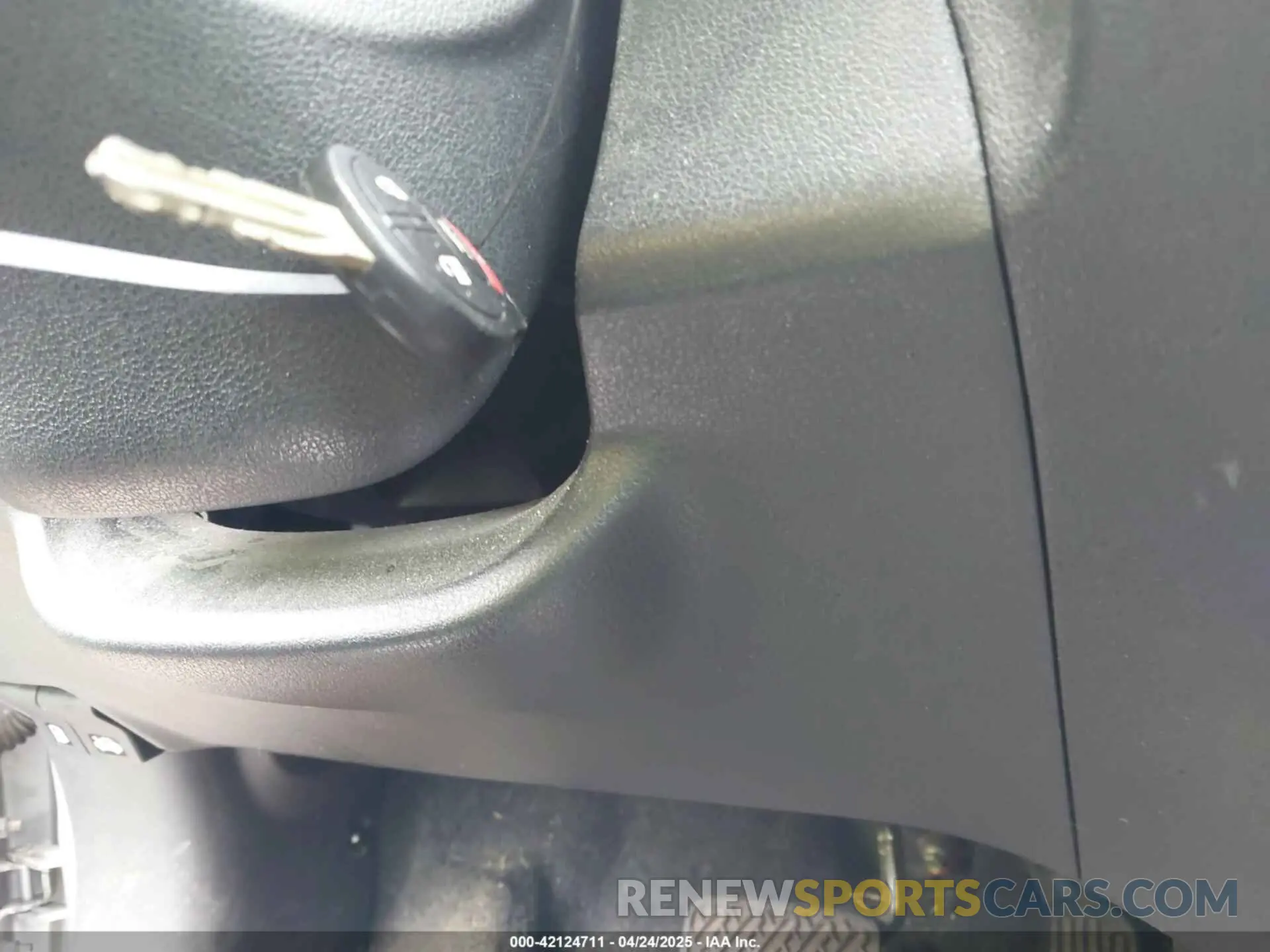 11 Photograph of a damaged car 3N1CN7AP7KL832771 NISSAN VERSA 2019