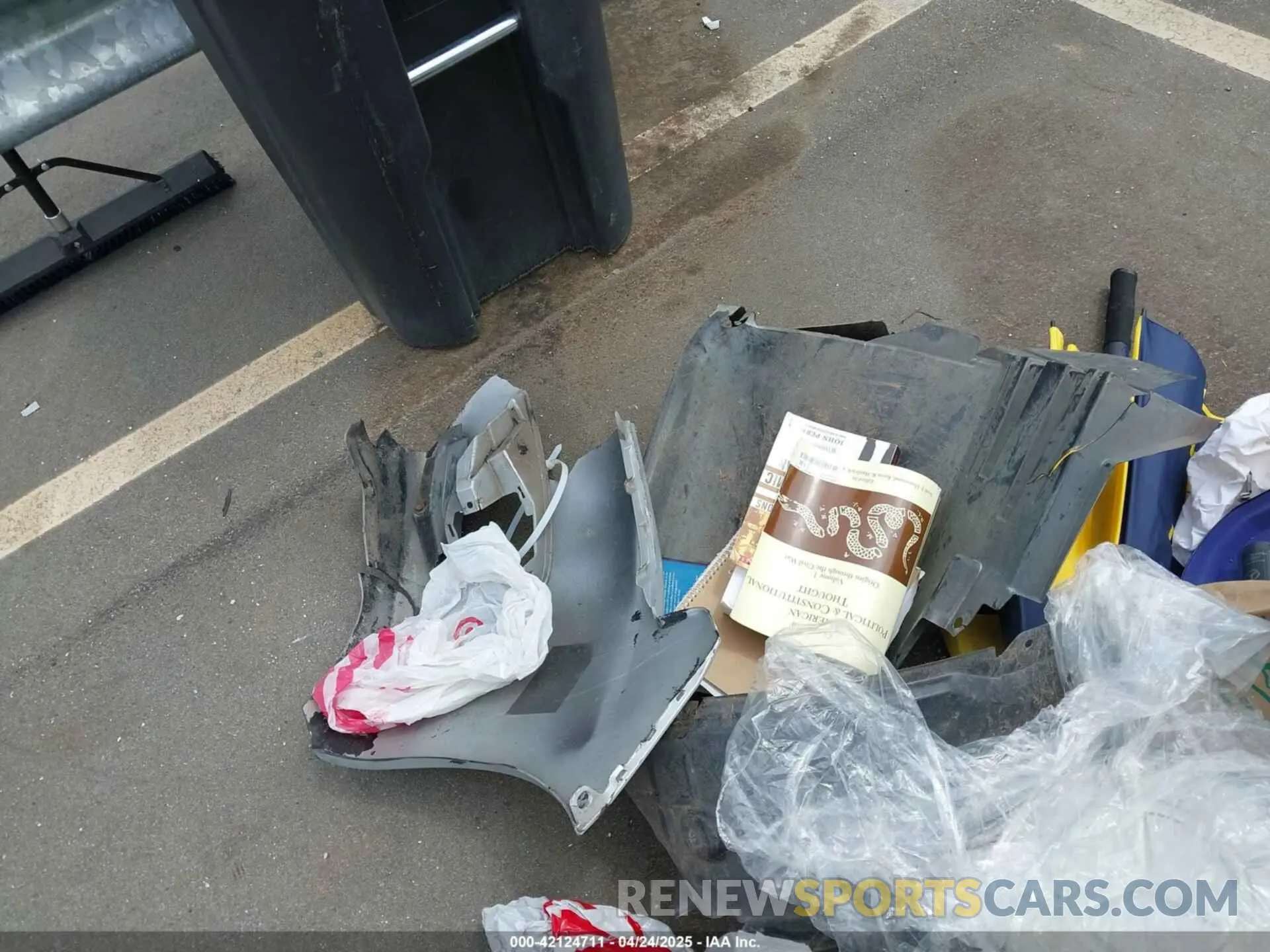 12 Photograph of a damaged car 3N1CN7AP7KL832771 NISSAN VERSA 2019