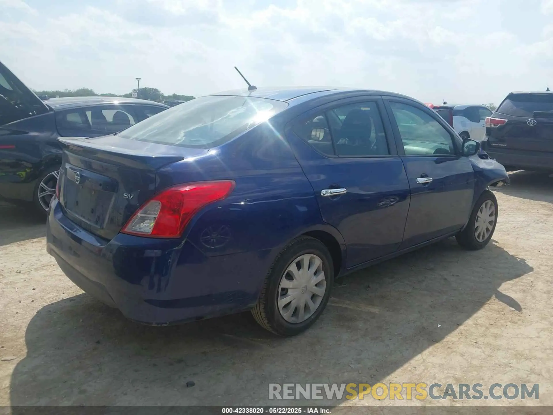4 Photograph of a damaged car 3N1CN7AP7KL834794 NISSAN VERSA 2019