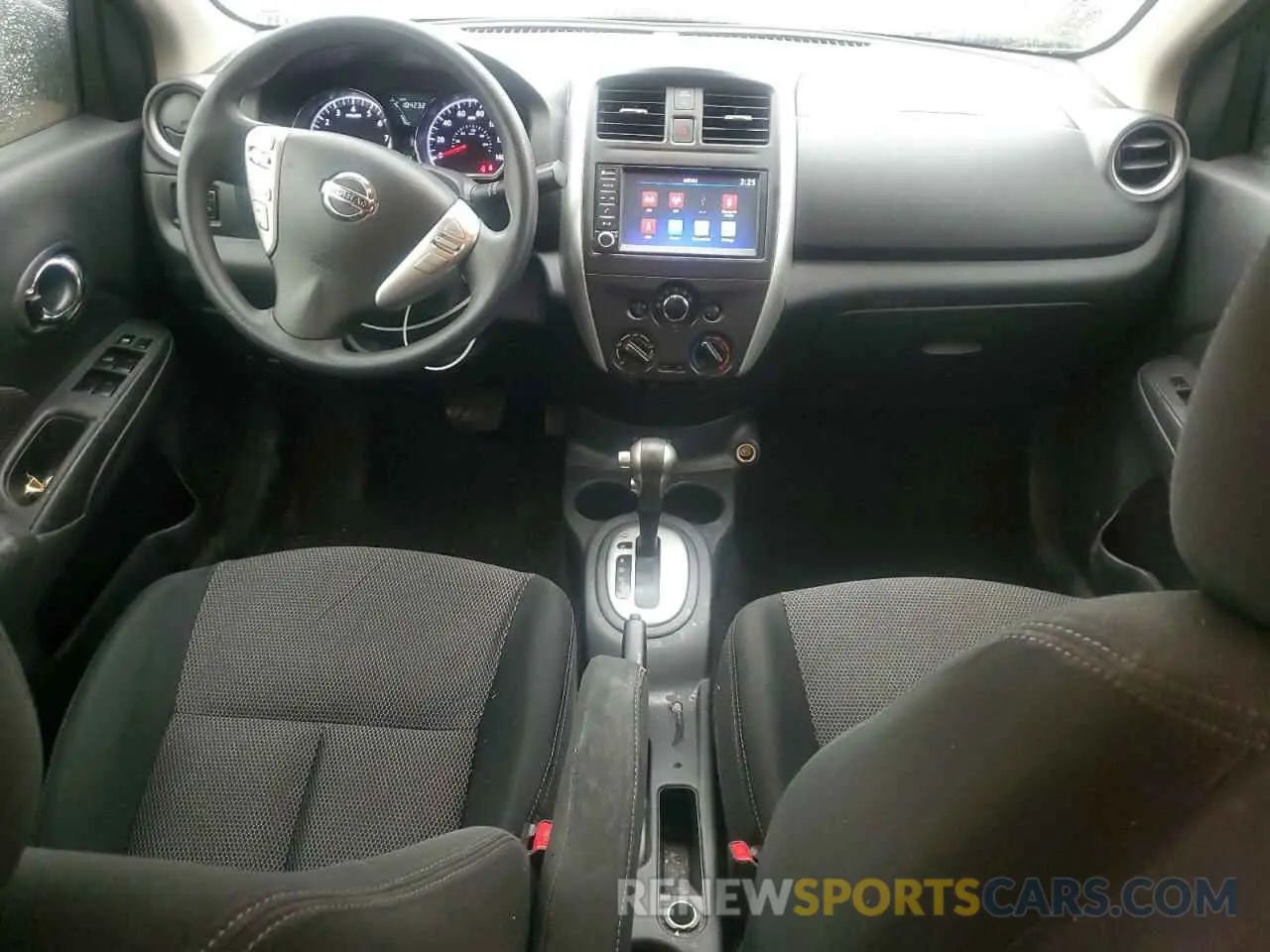 8 Photograph of a damaged car 3N1CN7AP7KL850882 NISSAN VERSA 2019