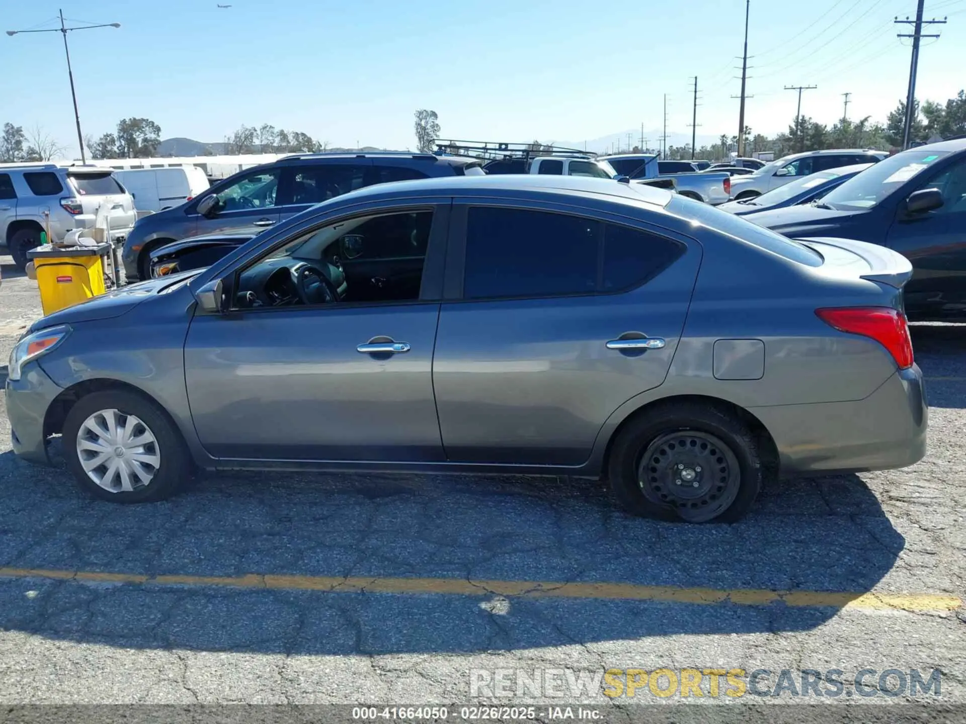 14 Photograph of a damaged car 3N1CN7AP7KL851465 NISSAN VERSA 2019