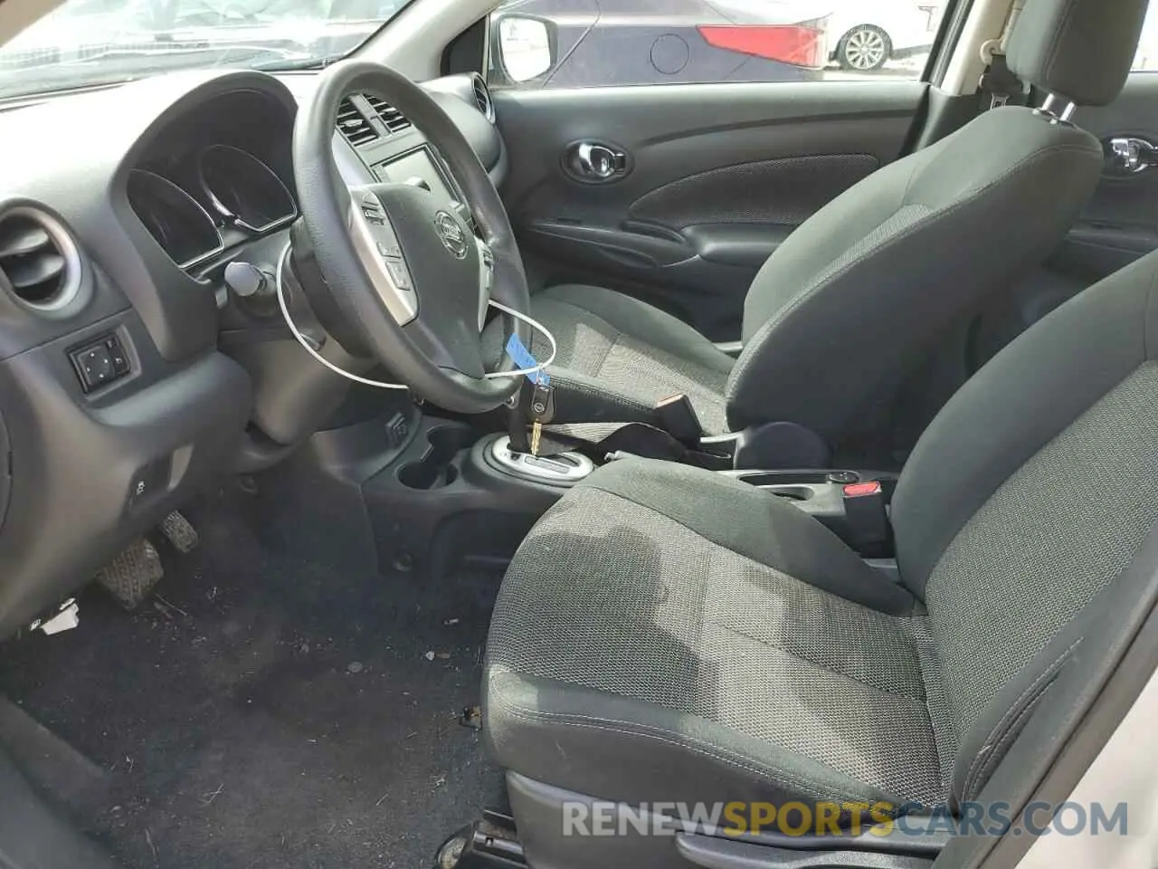 7 Photograph of a damaged car 3N1CN7AP7KL865544 NISSAN VERSA 2019