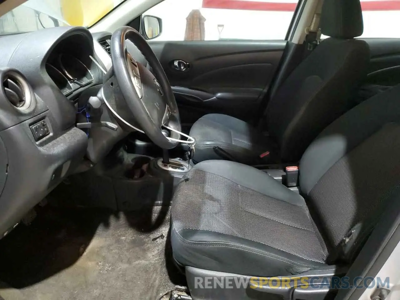 7 Photograph of a damaged car 3N1CN7AP7KL875992 NISSAN VERSA 2019