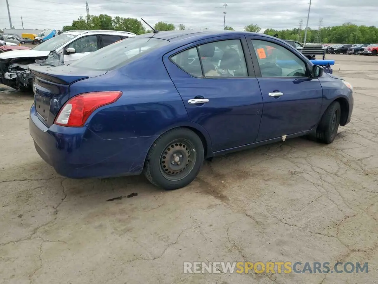 3 Photograph of a damaged car 3N1CN7AP7KL878228 NISSAN VERSA 2019