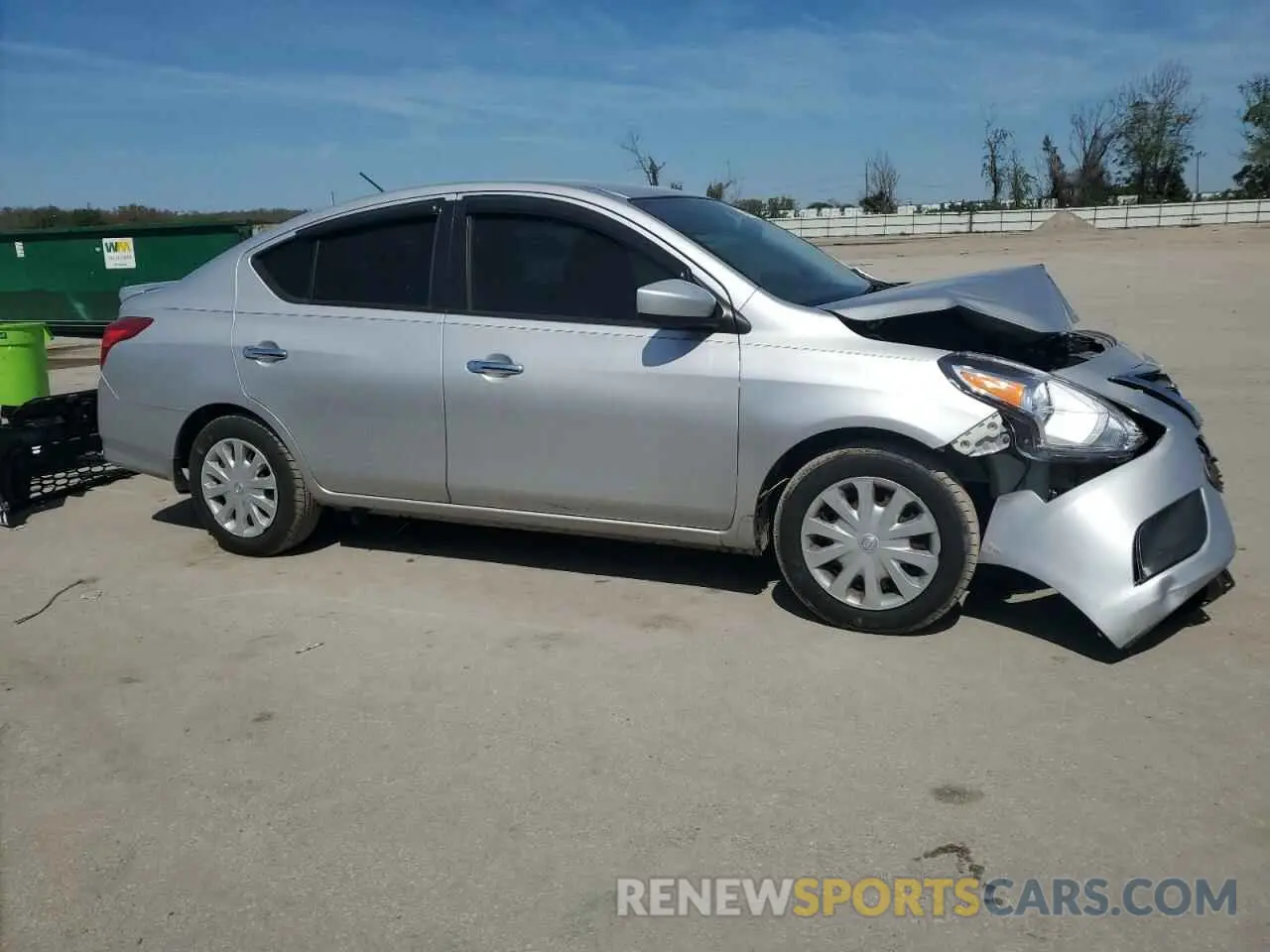 4 Photograph of a damaged car 3N1CN7AP8KL808043 NISSAN VERSA 2019