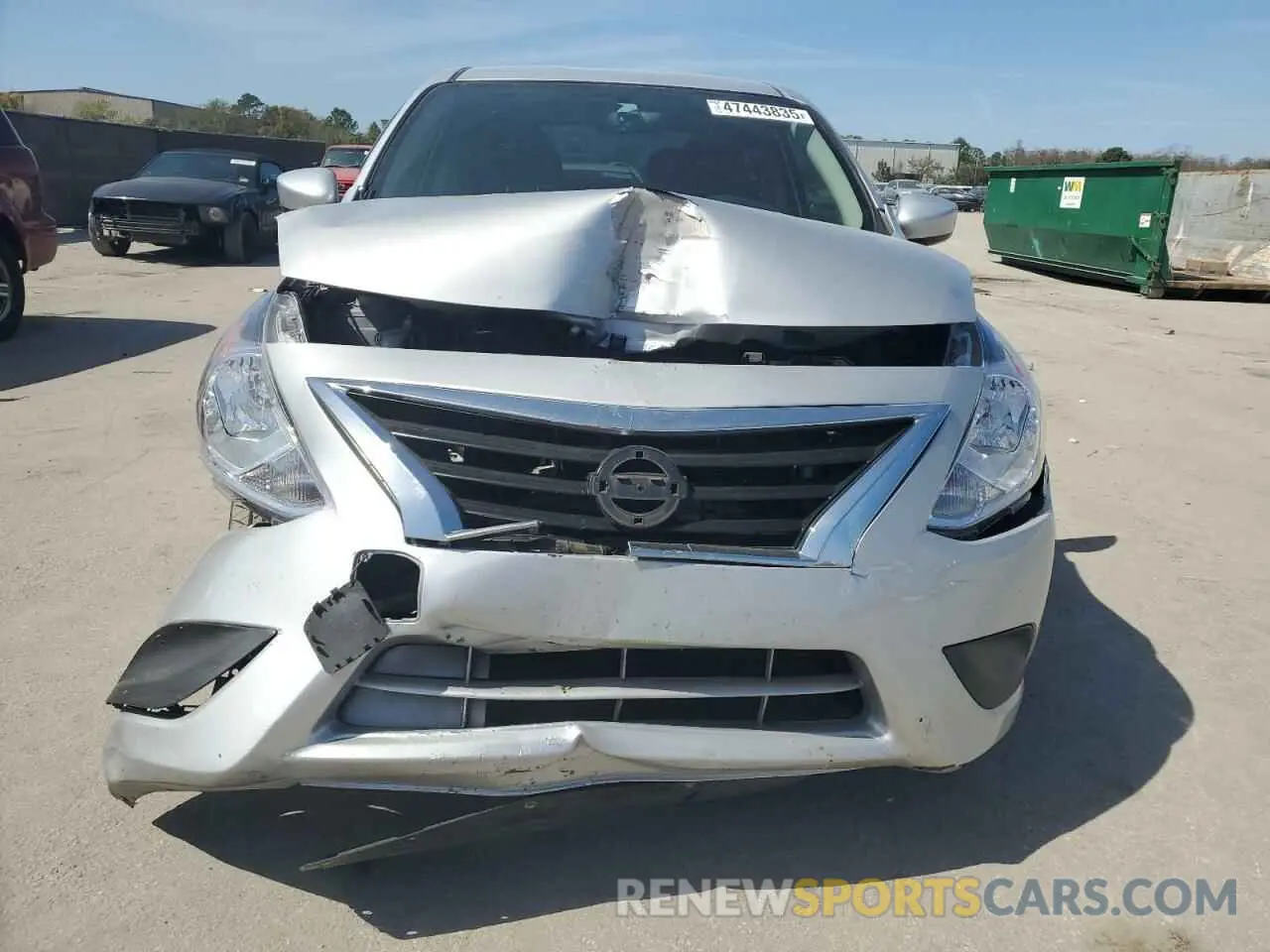 5 Photograph of a damaged car 3N1CN7AP8KL808043 NISSAN VERSA 2019