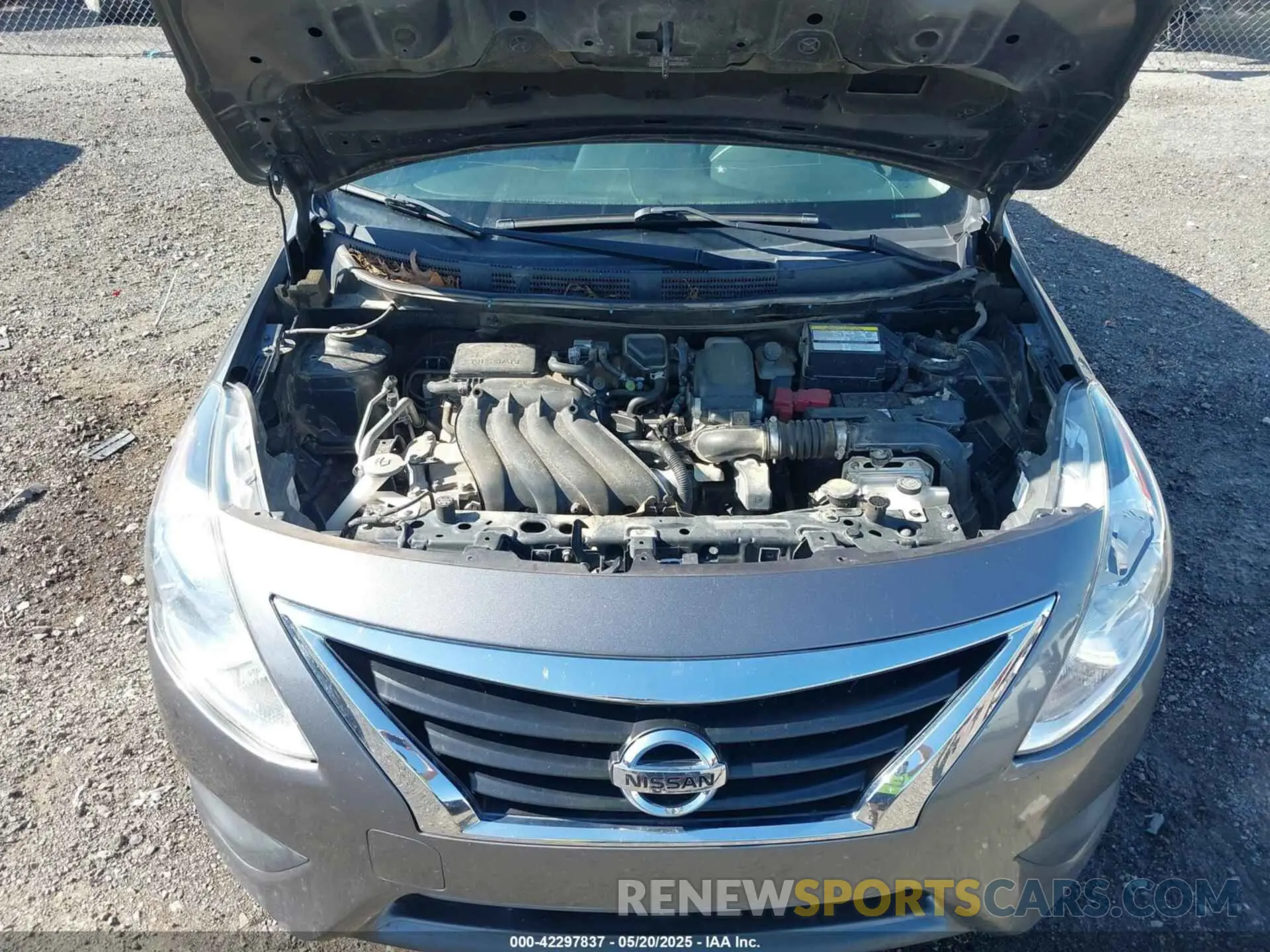 10 Photograph of a damaged car 3N1CN7AP8KL820631 NISSAN VERSA 2019