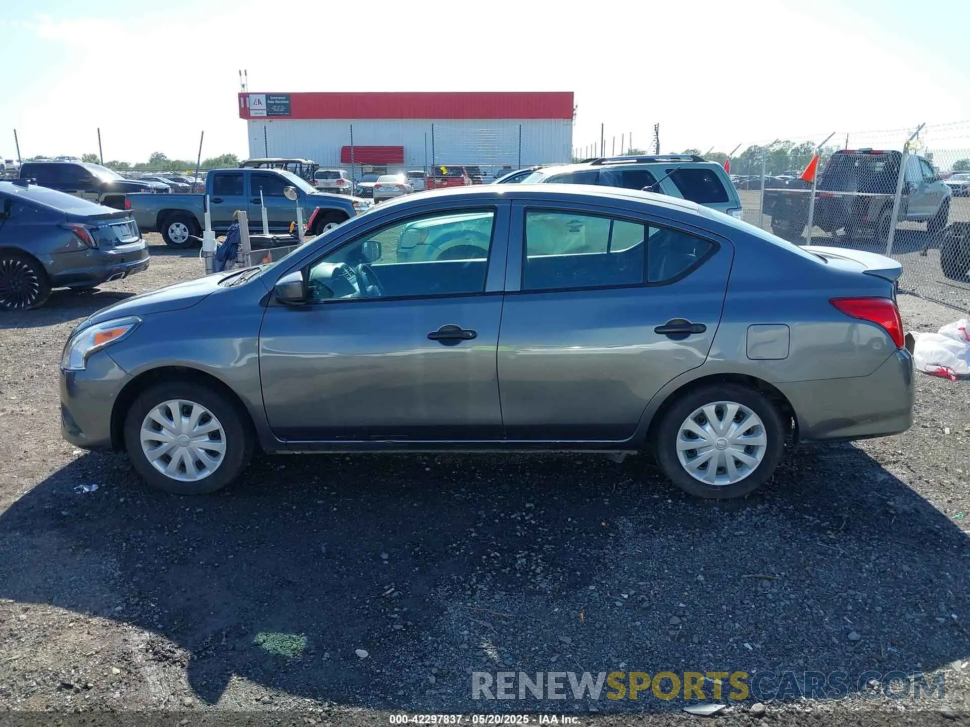 14 Photograph of a damaged car 3N1CN7AP8KL820631 NISSAN VERSA 2019