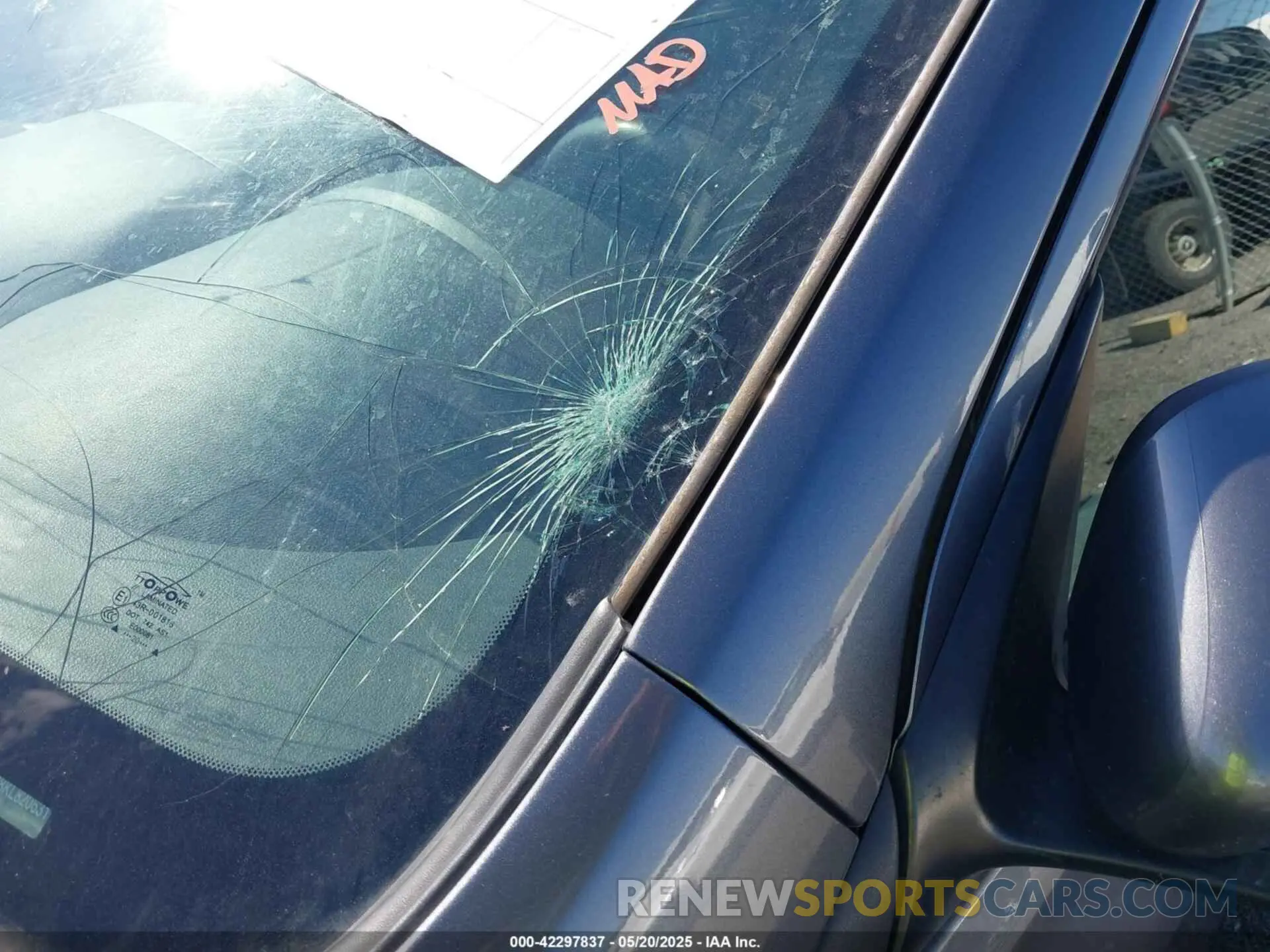 18 Photograph of a damaged car 3N1CN7AP8KL820631 NISSAN VERSA 2019