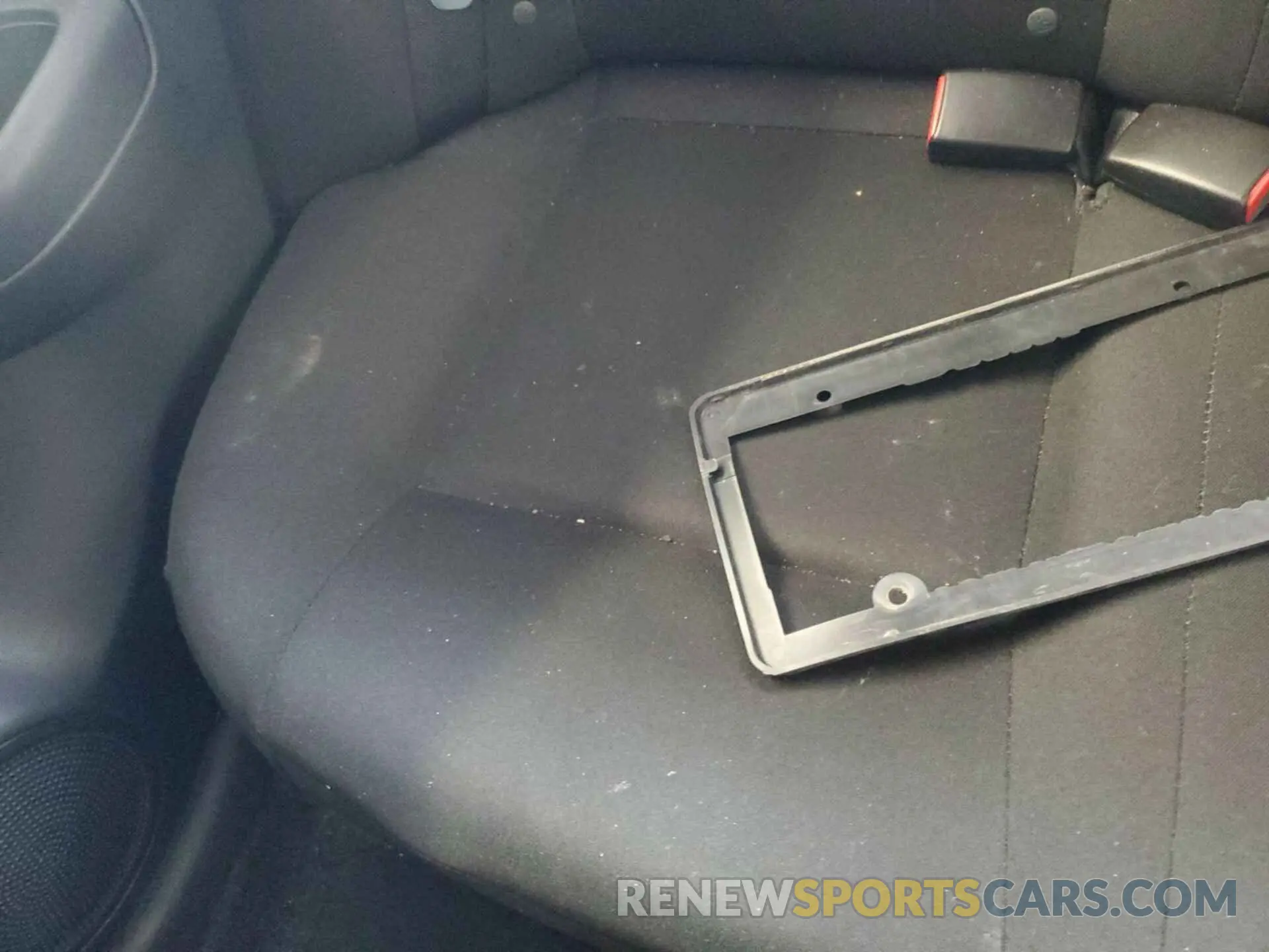 3 Photograph of a damaged car 3N1CN7AP8KL823951 NISSAN VERSA 2019