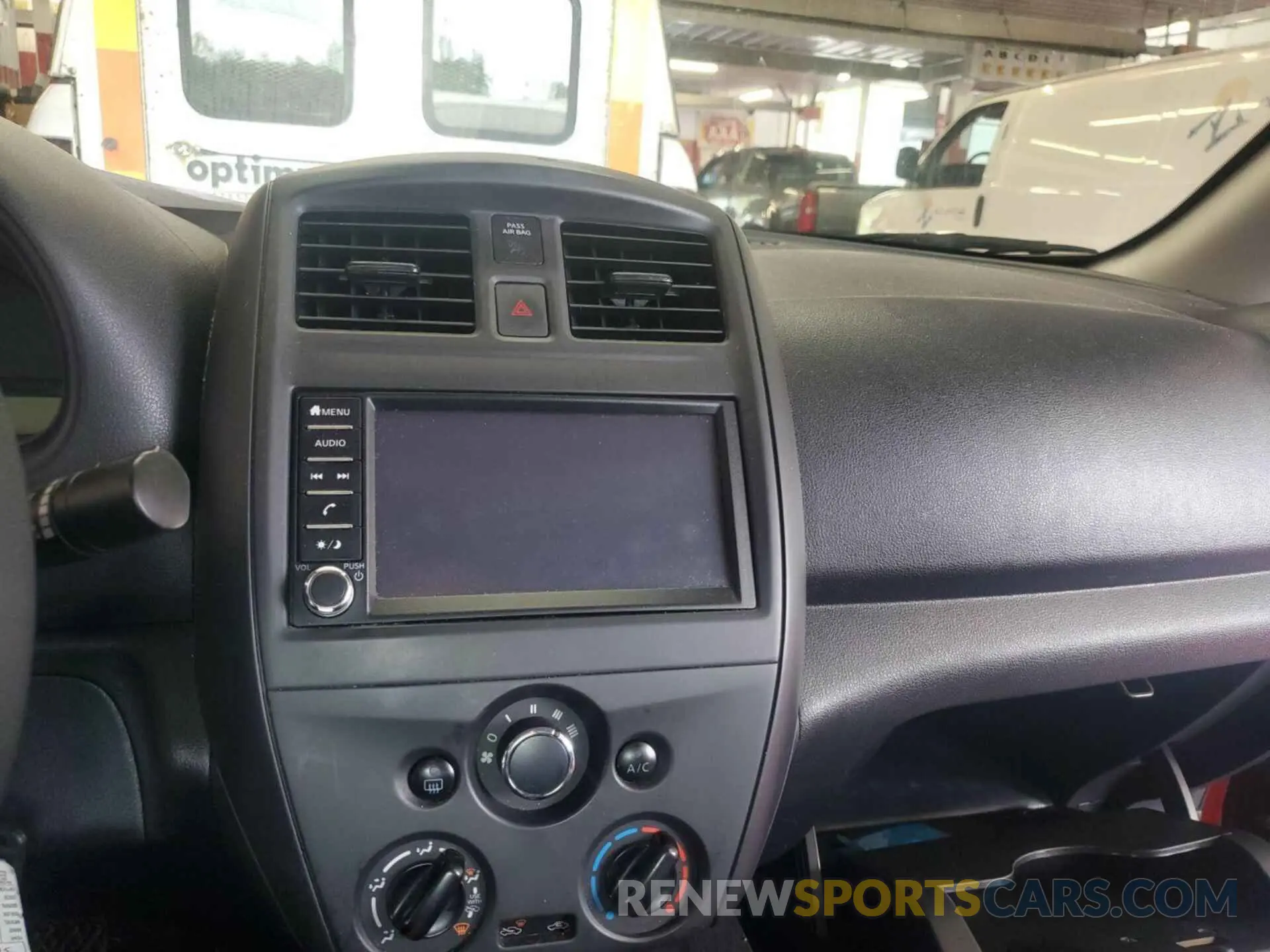 7 Photograph of a damaged car 3N1CN7AP8KL823951 NISSAN VERSA 2019