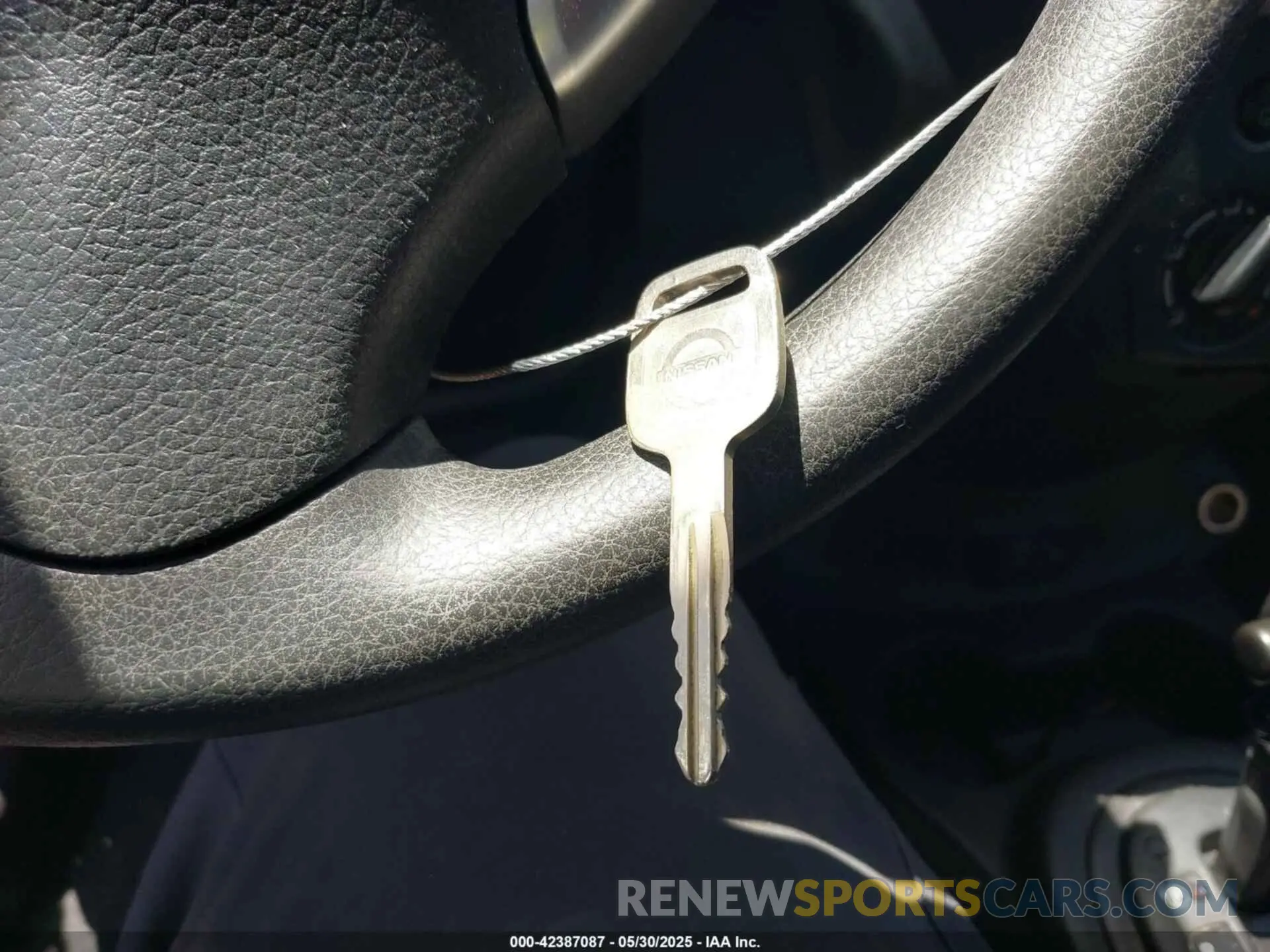 11 Photograph of a damaged car 3N1CN7AP8KL826946 NISSAN VERSA 2019