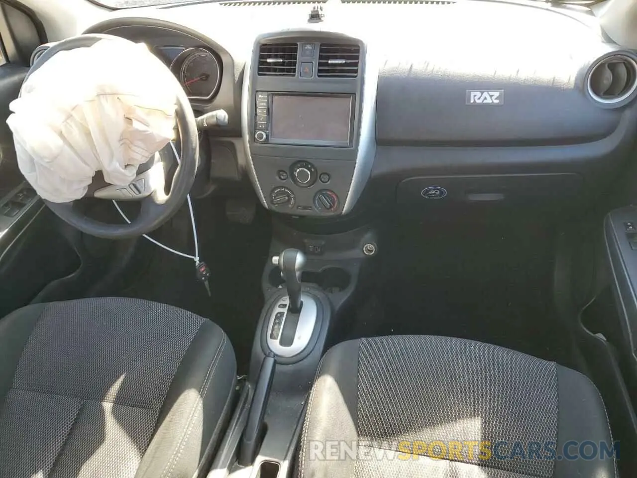 8 Photograph of a damaged car 3N1CN7AP8KL836120 NISSAN VERSA 2019