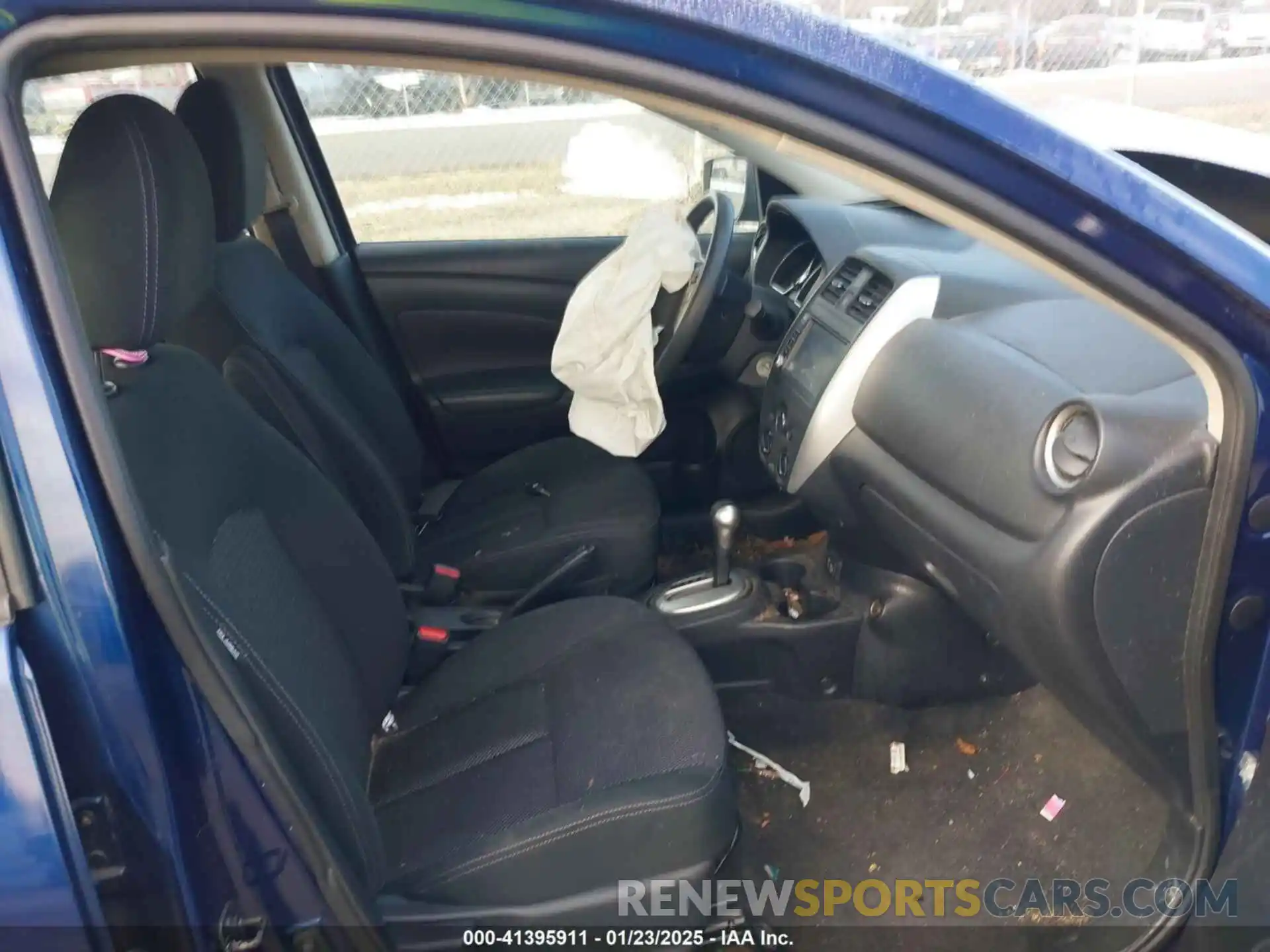 5 Photograph of a damaged car 3N1CN7AP8KL837803 NISSAN VERSA 2019