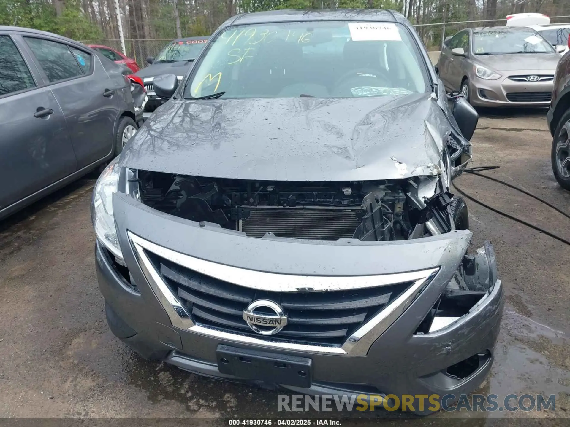 12 Photograph of a damaged car 3N1CN7AP8KL838112 NISSAN VERSA 2019