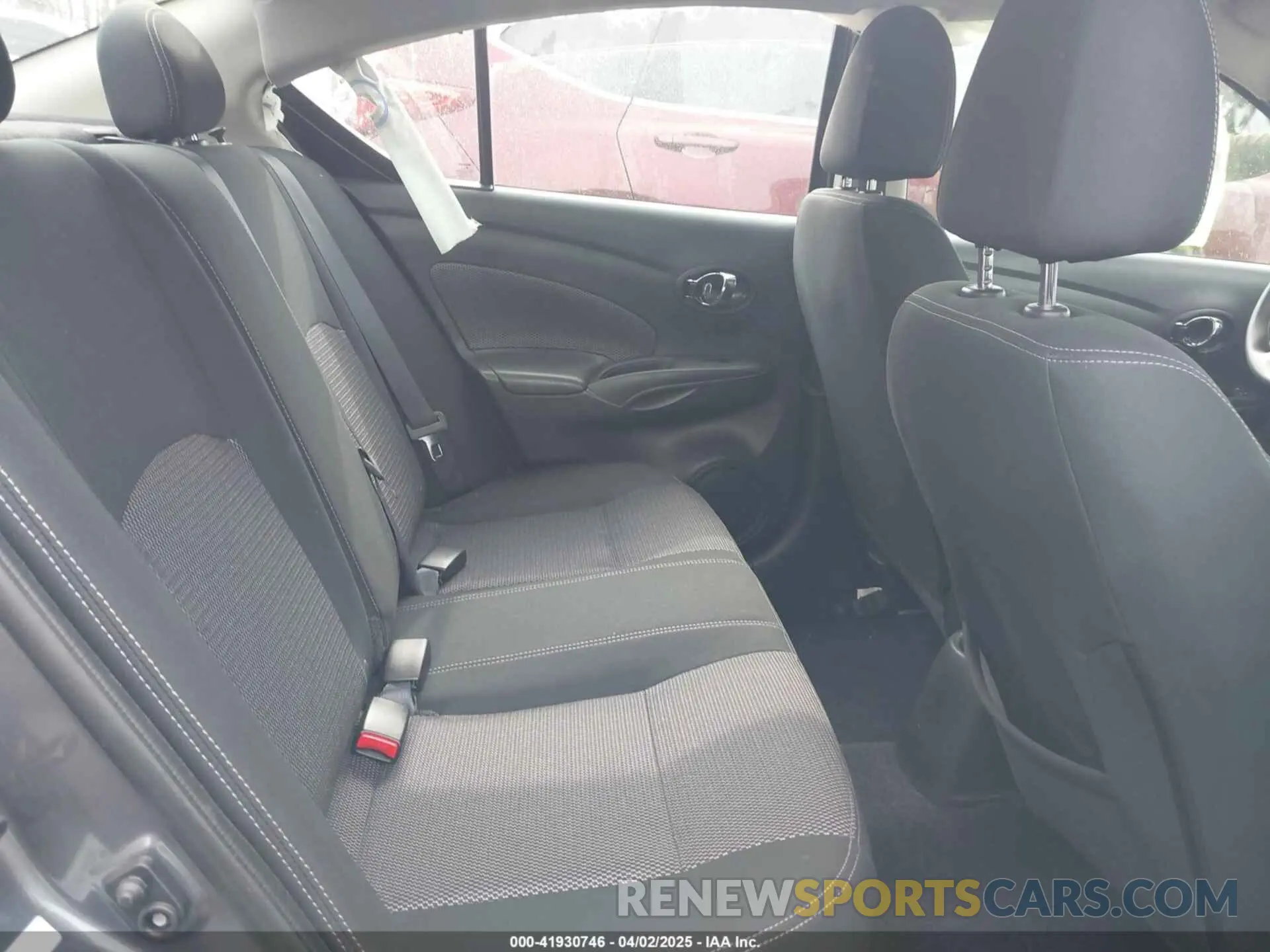 8 Photograph of a damaged car 3N1CN7AP8KL838112 NISSAN VERSA 2019
