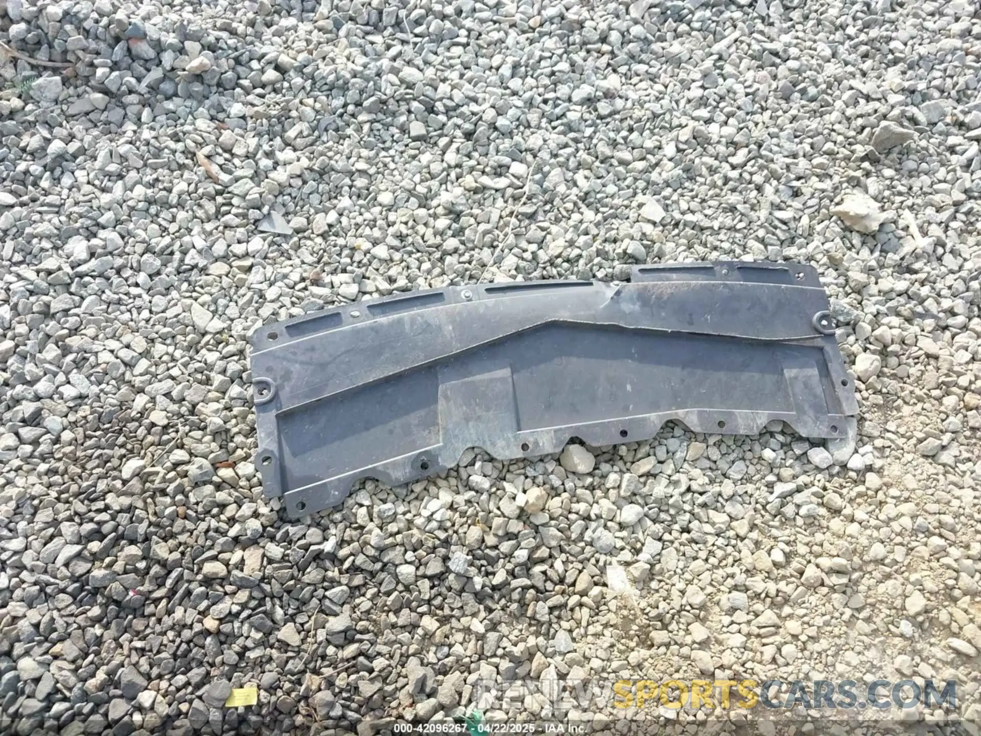 12 Photograph of a damaged car 3N1CN7AP8KL843407 NISSAN VERSA 2019