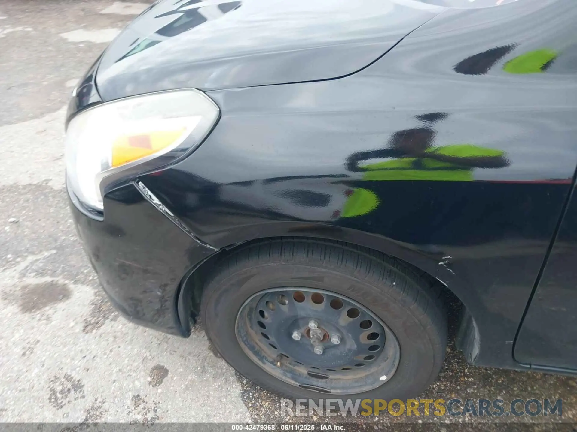 6 Photograph of a damaged car 3N1CN7AP8KL844055 NISSAN VERSA 2019