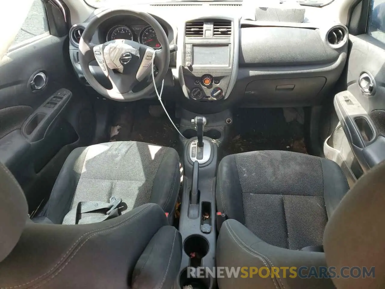 8 Photograph of a damaged car 3N1CN7AP8KL862264 NISSAN VERSA 2019