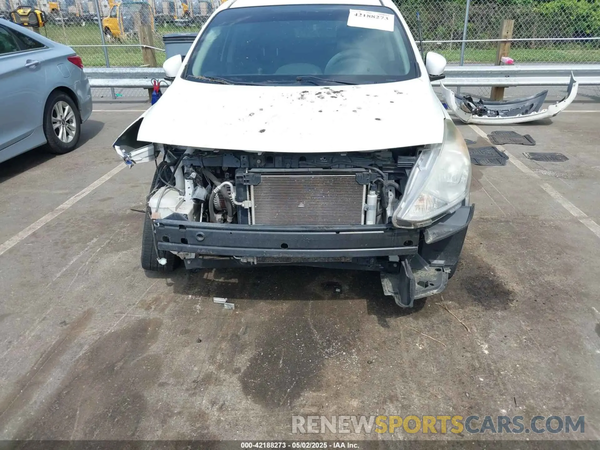 6 Photograph of a damaged car 3N1CN7AP8KL875242 NISSAN VERSA 2019
