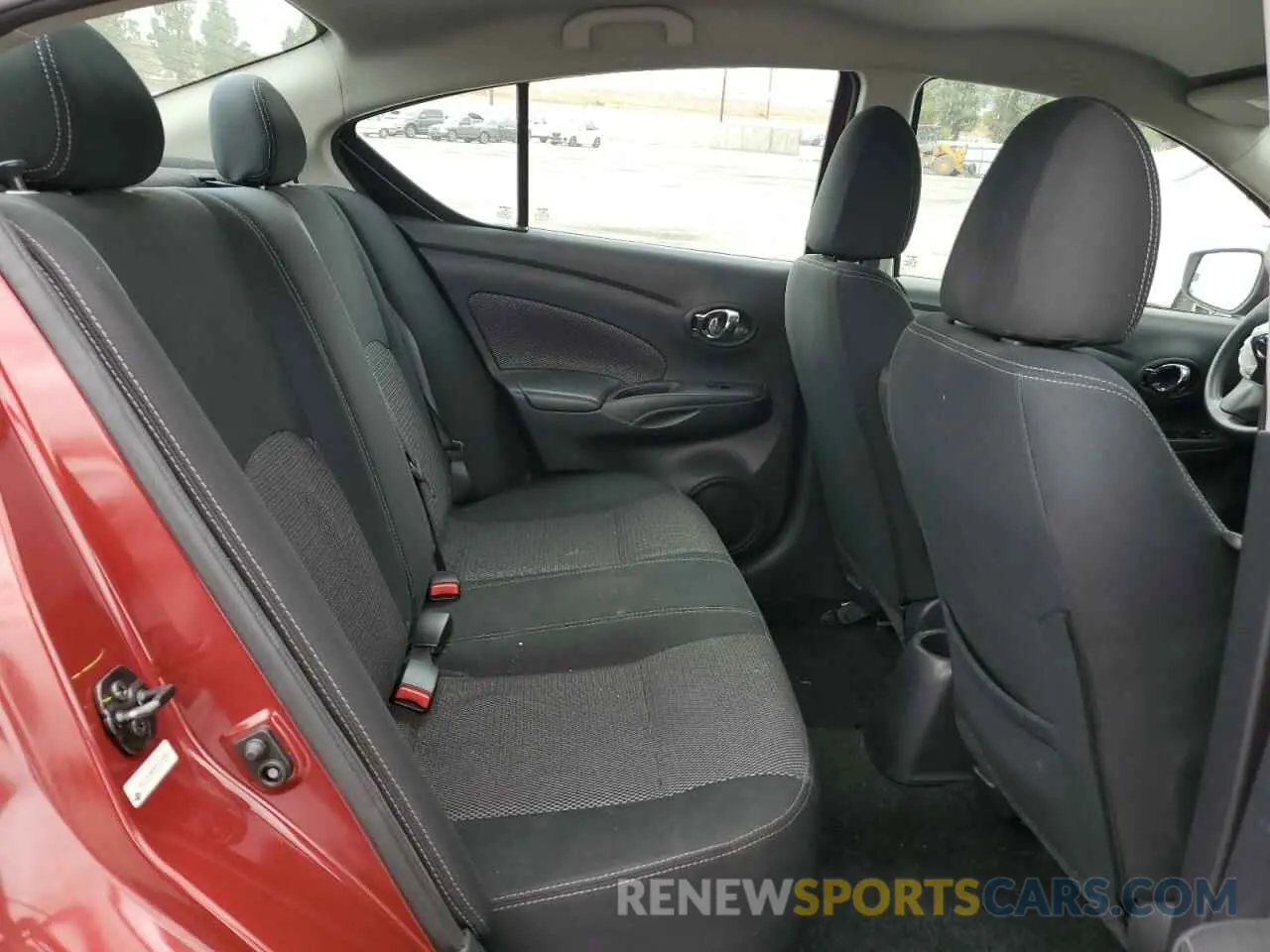 11 Photograph of a damaged car 3N1CN7AP8KL876858 NISSAN VERSA 2019