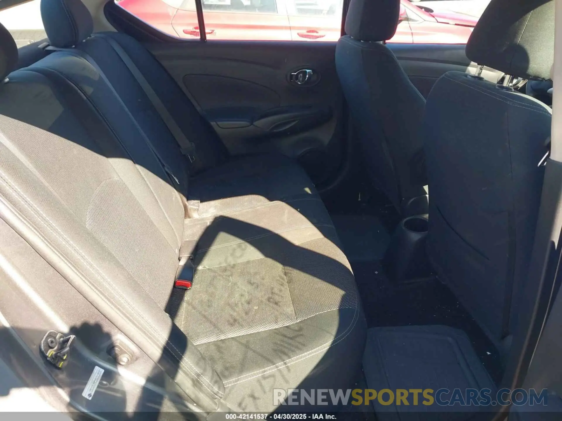 8 Photograph of a damaged car 3N1CN7AP9KL811632 NISSAN VERSA 2019