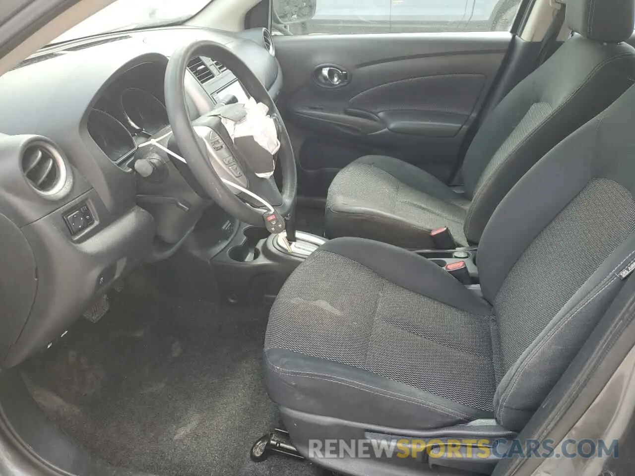 7 Photograph of a damaged car 3N1CN7AP9KL821500 NISSAN VERSA 2019