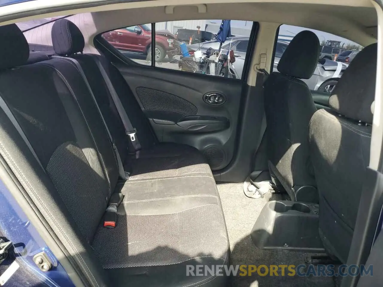 11 Photograph of a damaged car 3N1CN7AP9KL822081 NISSAN VERSA 2019