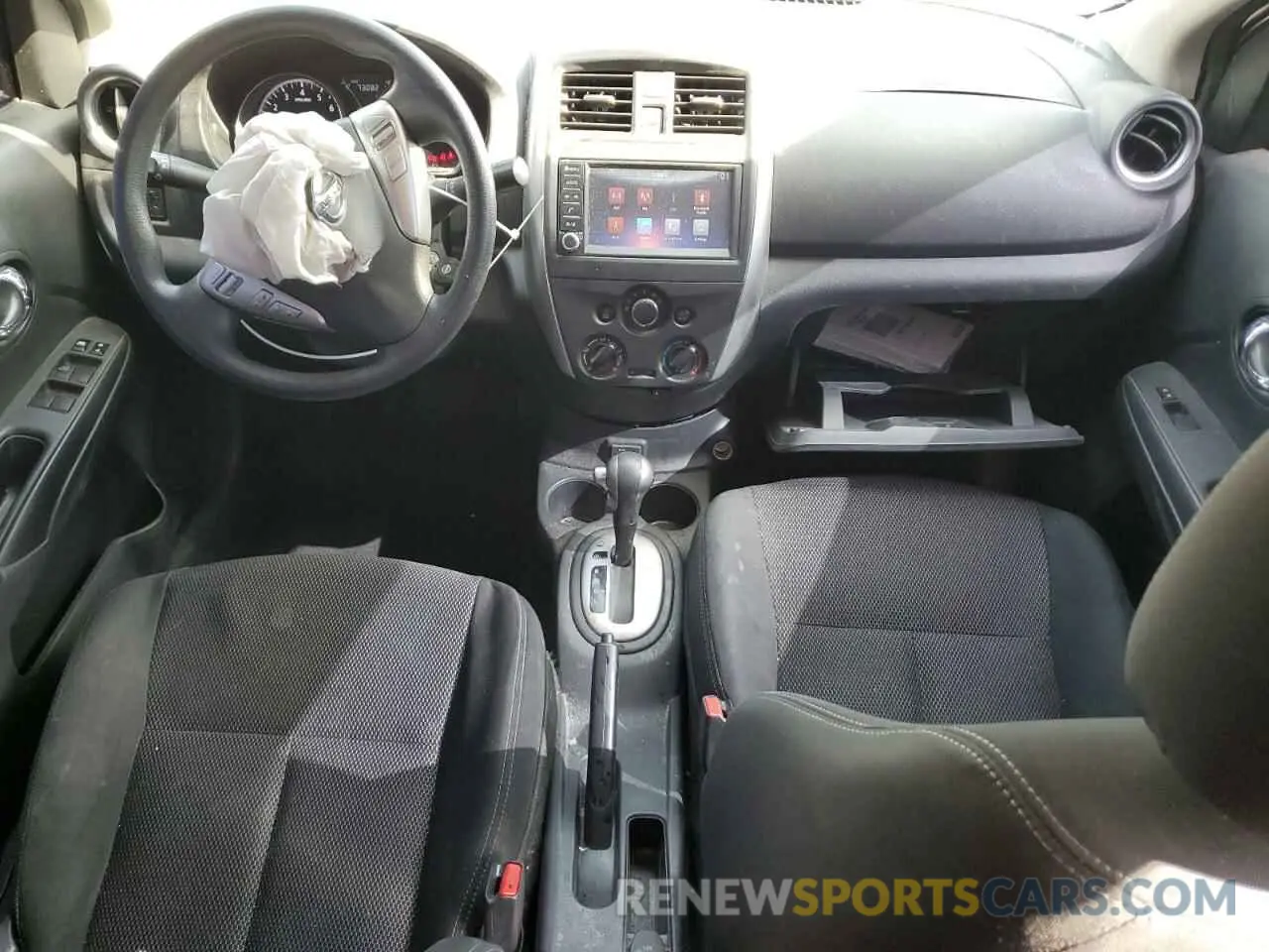 8 Photograph of a damaged car 3N1CN7AP9KL822081 NISSAN VERSA 2019