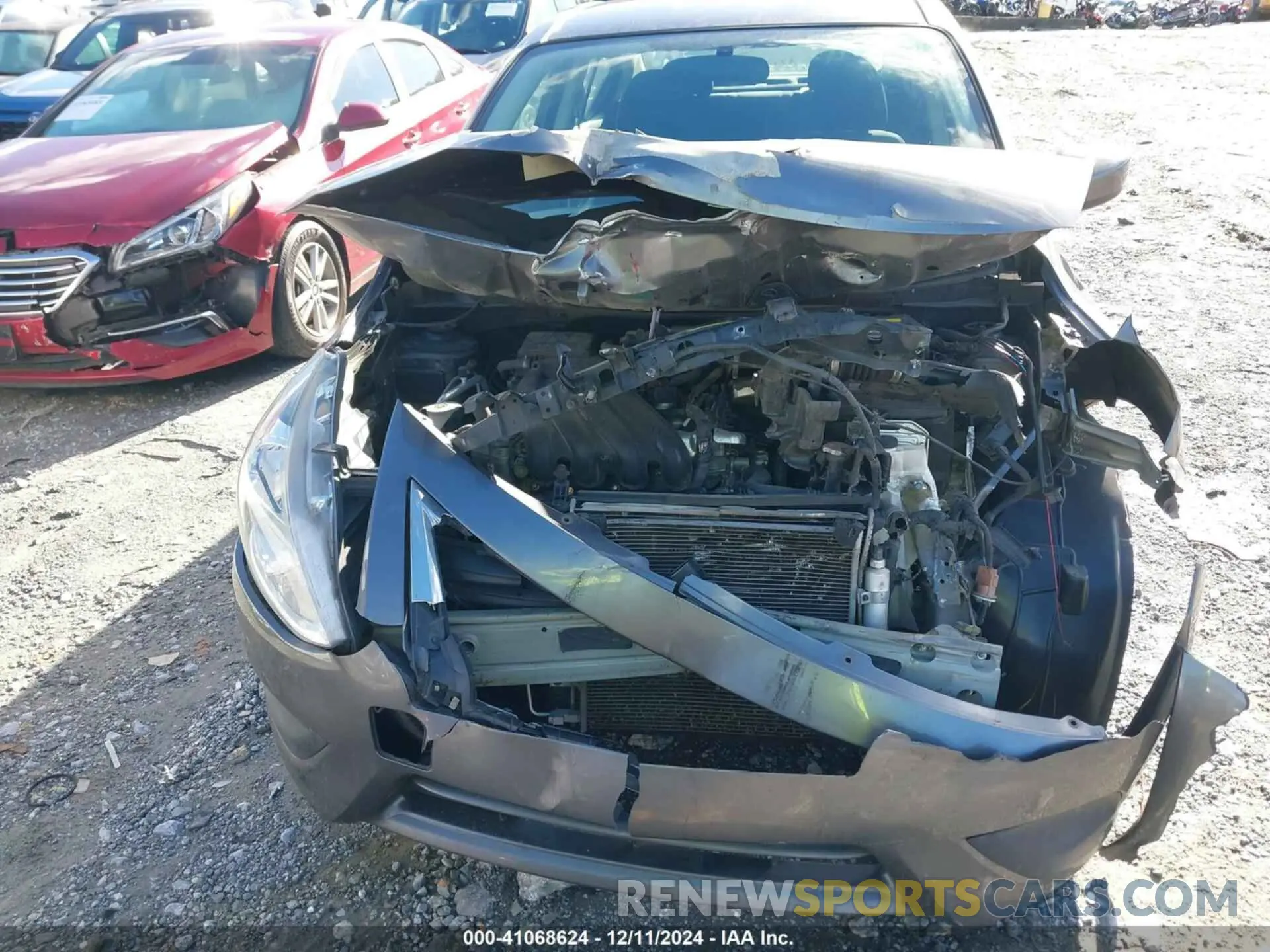 12 Photograph of a damaged car 3N1CN7AP9KL831055 NISSAN VERSA 2019