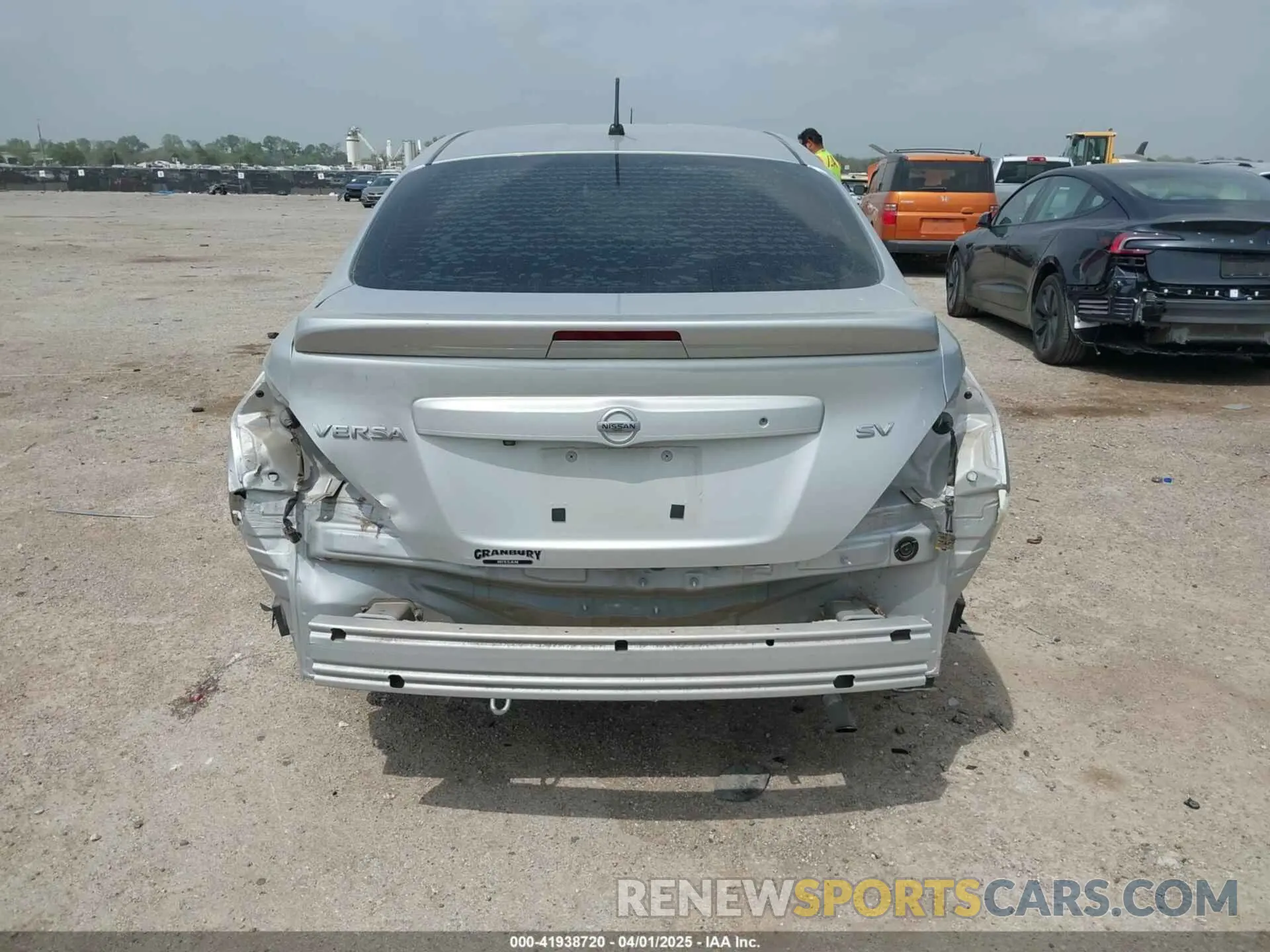 16 Photograph of a damaged car 3N1CN7AP9KL833002 NISSAN VERSA 2019