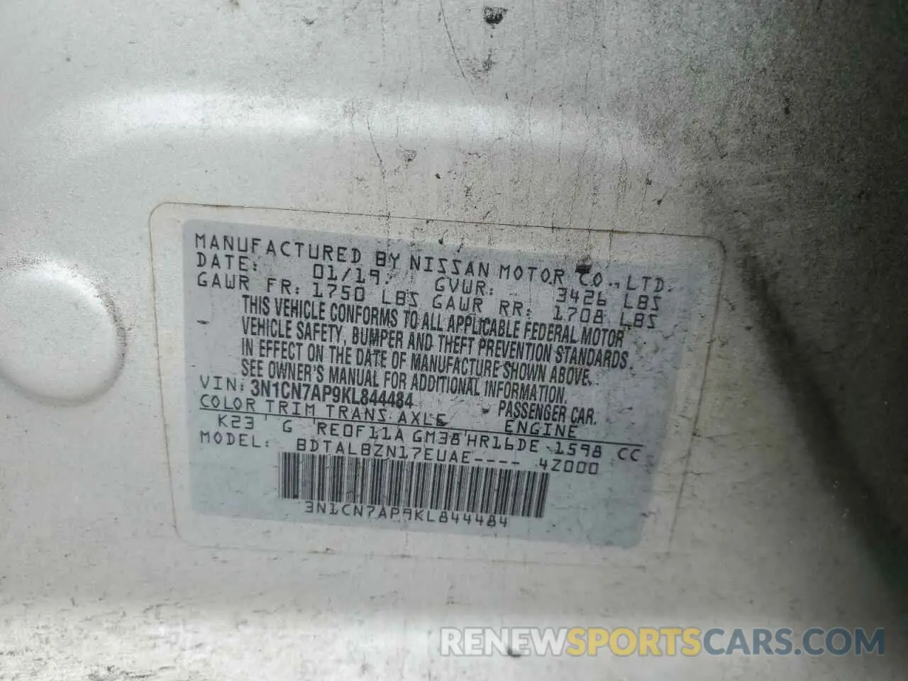 14 Photograph of a damaged car 3N1CN7AP9KL844484 NISSAN VERSA 2019