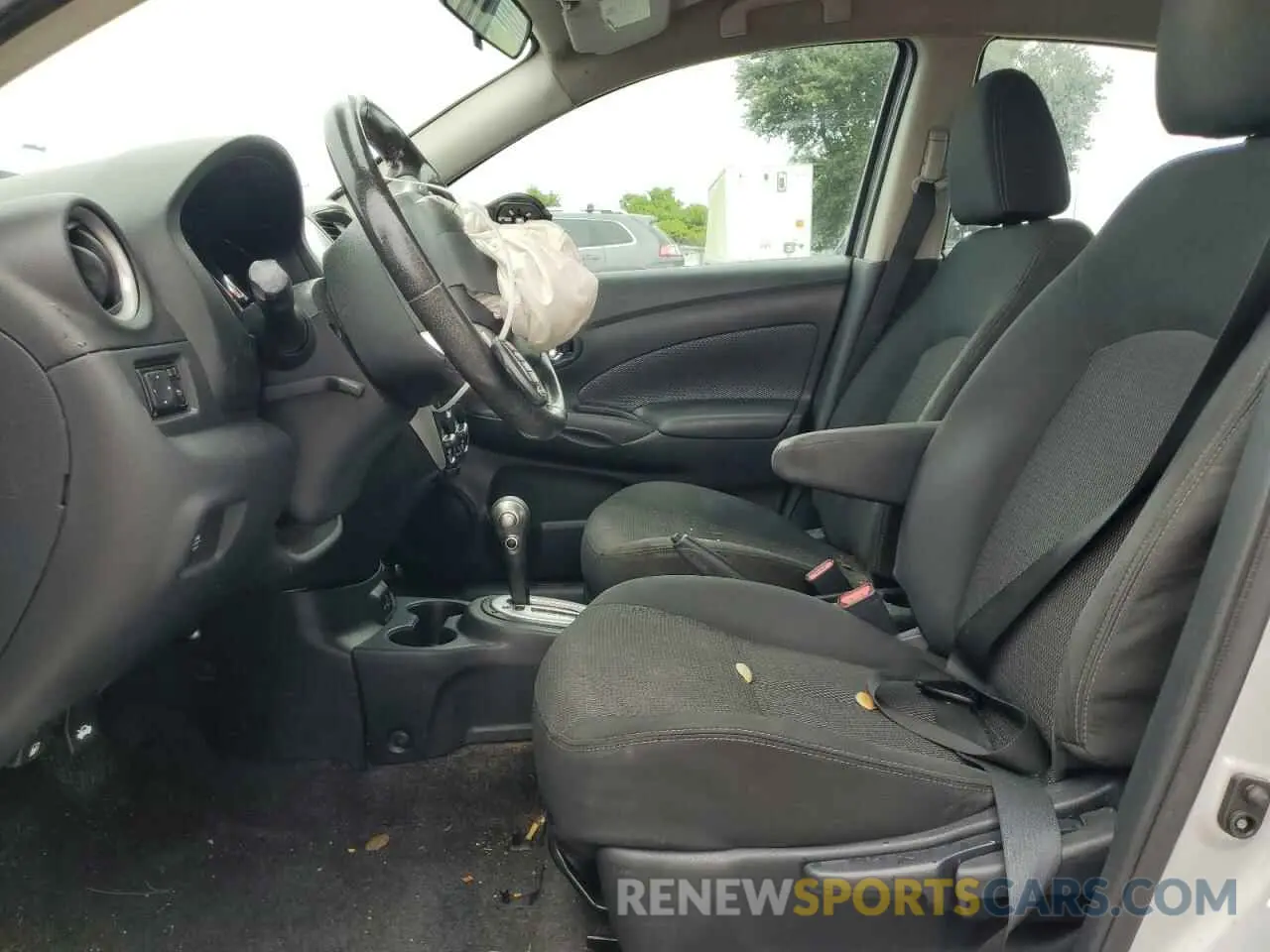 7 Photograph of a damaged car 3N1CN7AP9KL844484 NISSAN VERSA 2019