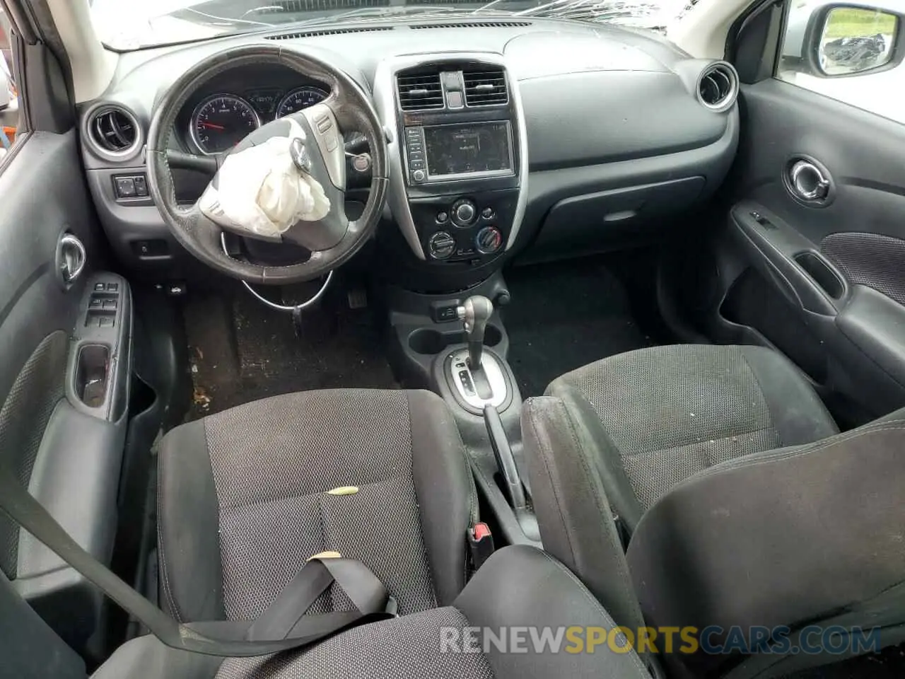 8 Photograph of a damaged car 3N1CN7AP9KL844484 NISSAN VERSA 2019