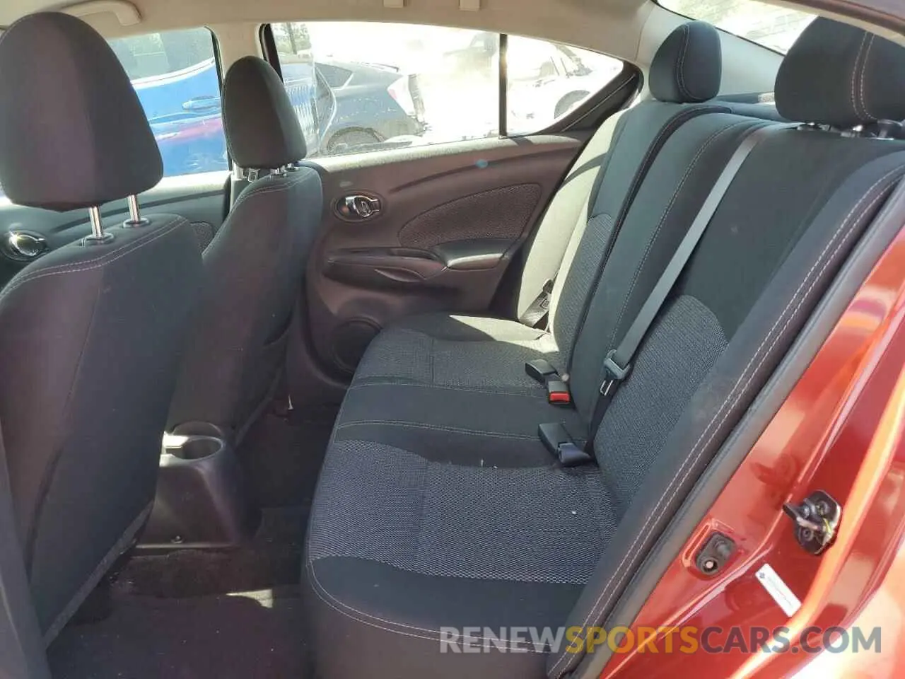 10 Photograph of a damaged car 3N1CN7AP9KL863603 NISSAN VERSA 2019