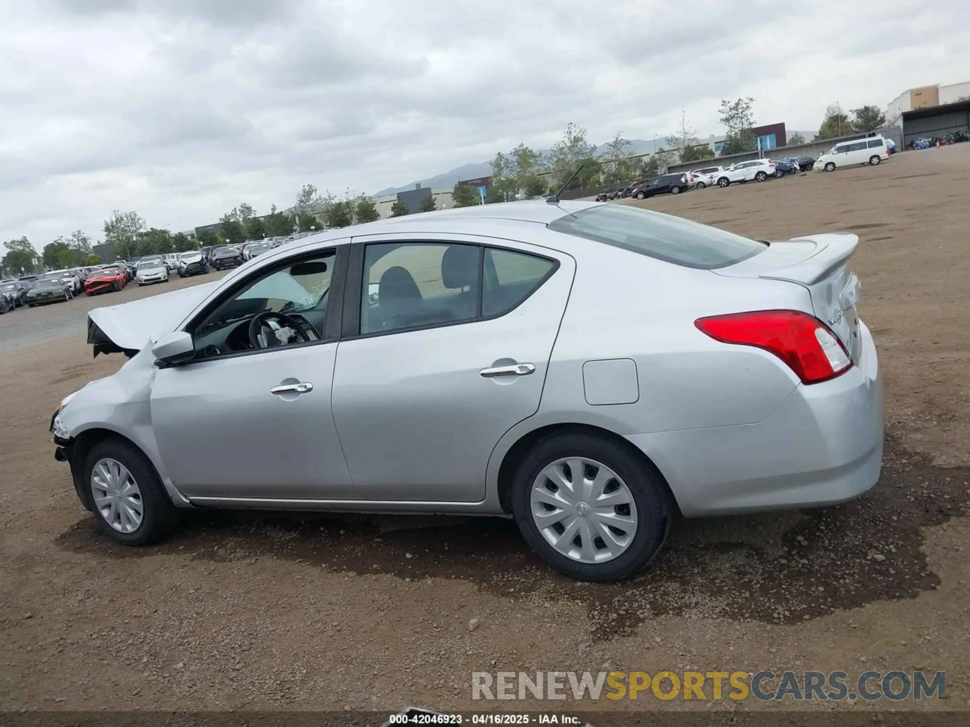 15 Photograph of a damaged car 3N1CN7APXKL803474 NISSAN VERSA 2019